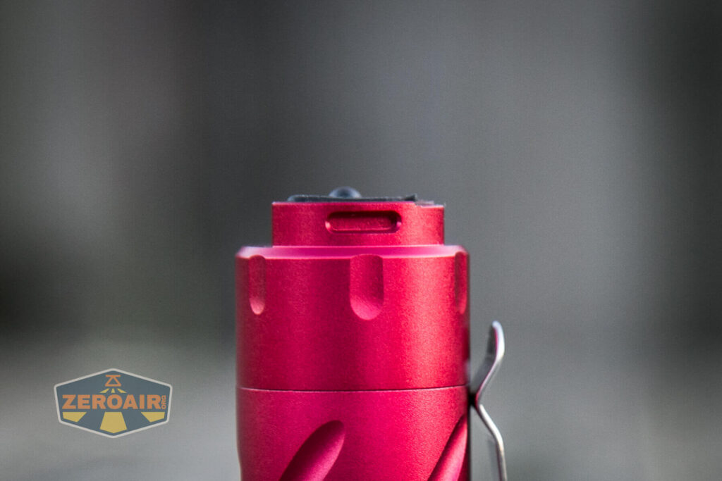 RovyVon S3 flashlight tritium slot