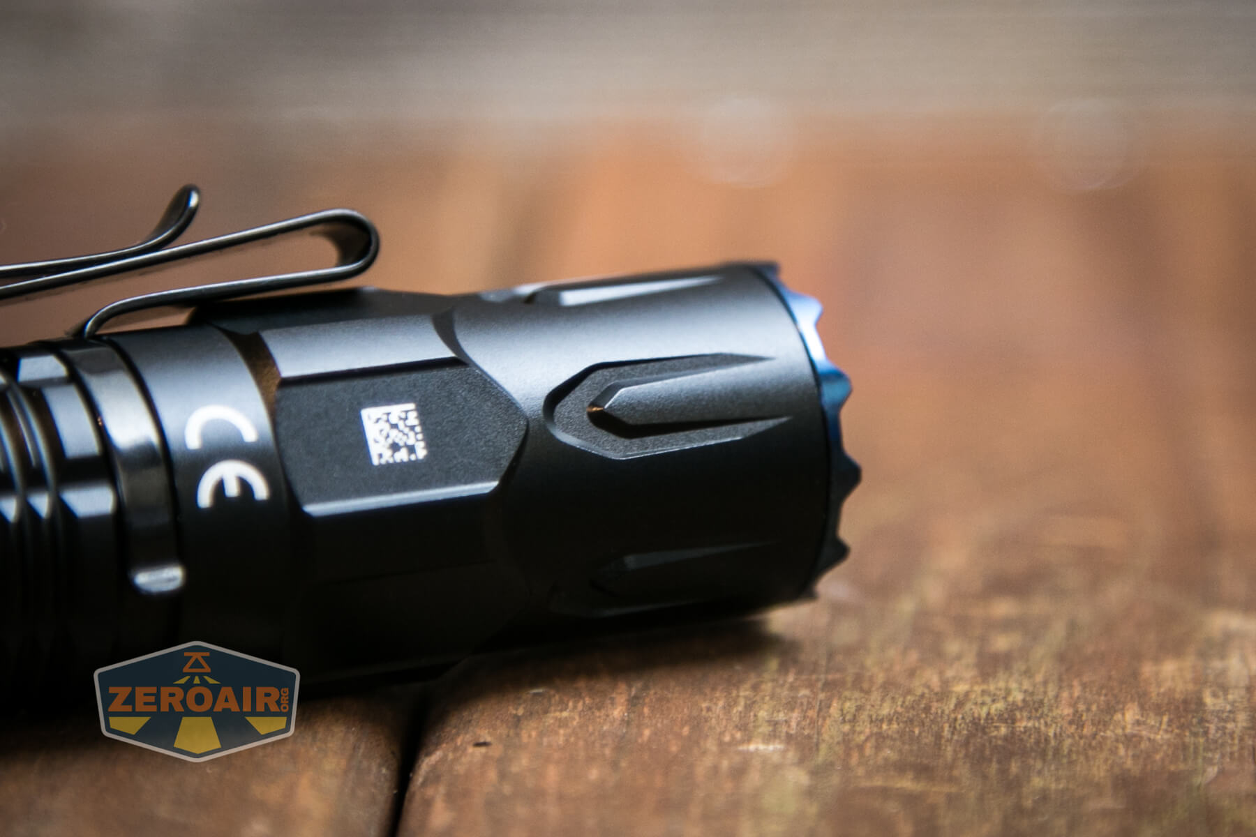 Olight Warrior 3 flashlight head design