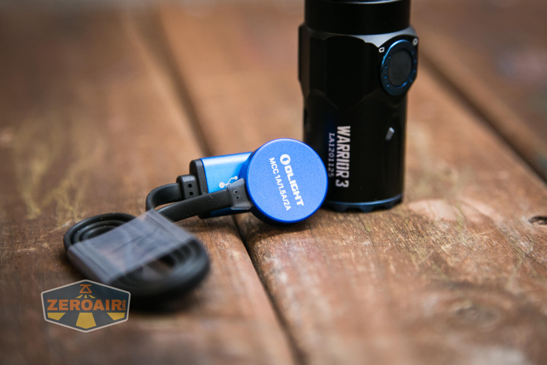 Olight Warrior 3 flashlight charge cable