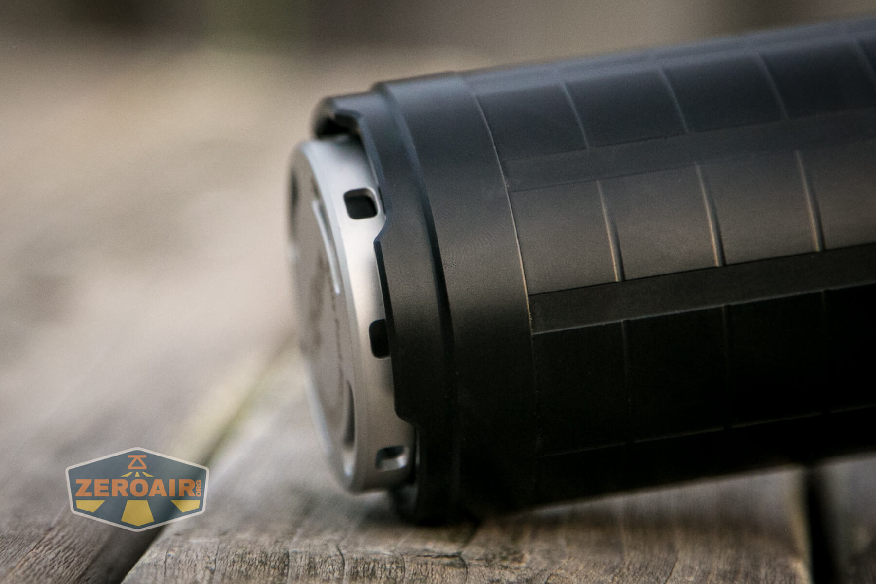 Imalent MS18W Flashlight tailcap side
