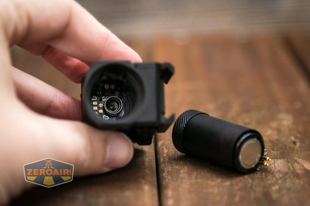 RovyVon GL3 weapon flashlight internal spring