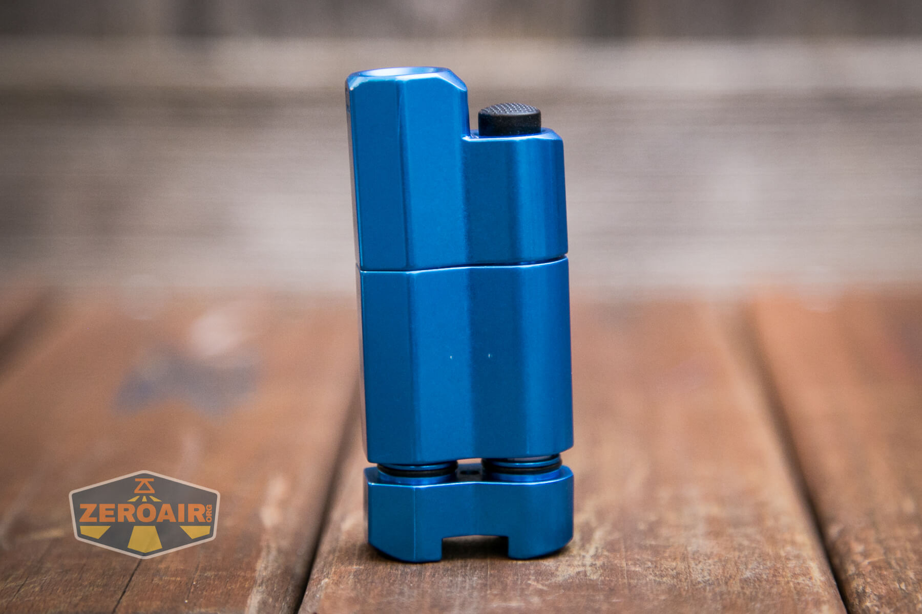Frelux Synergy1 flashlight with cells installed