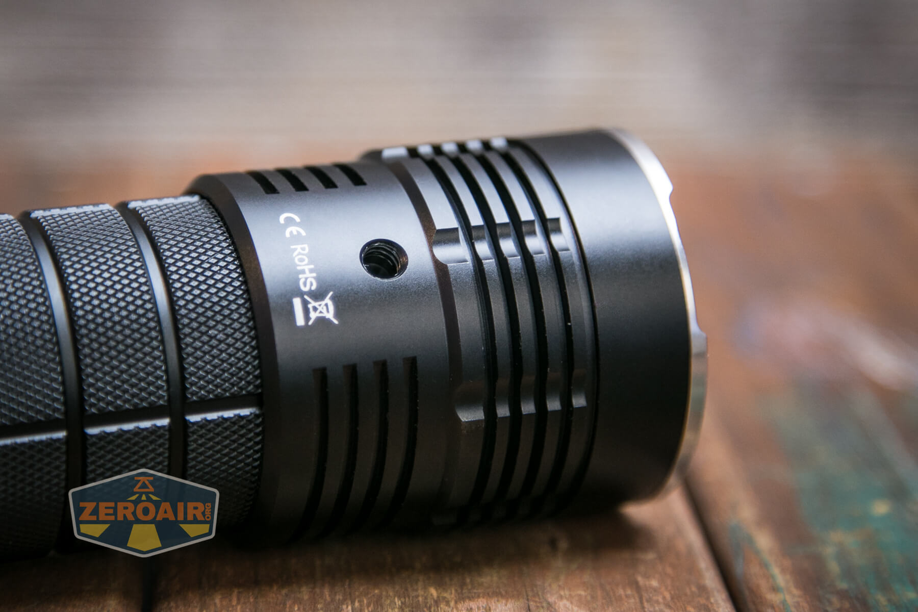 Sofirn Q8 Pro Flashlight tripod hole