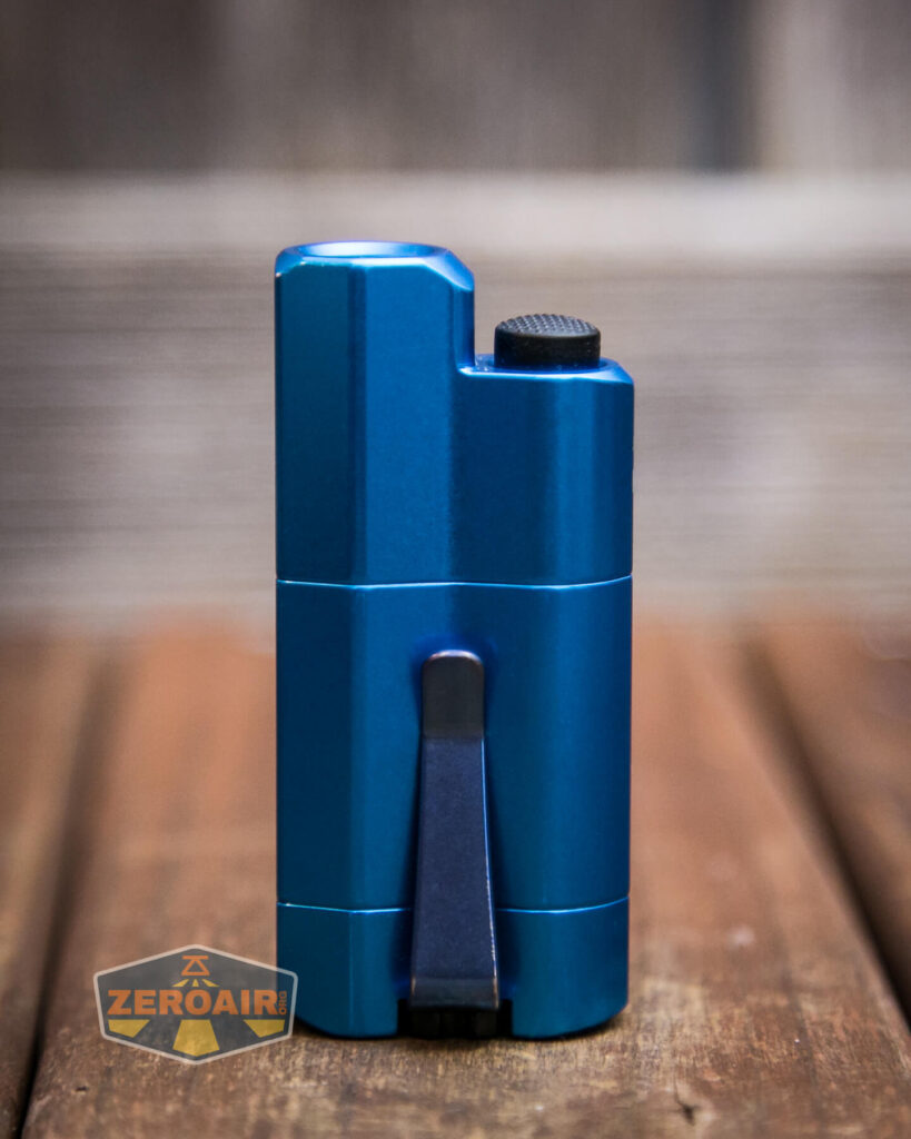 feature photo showing all sides while tailstanding