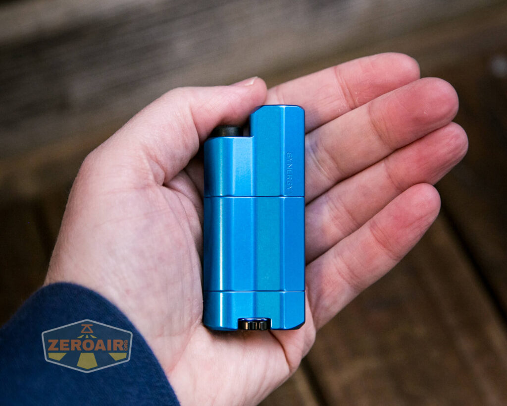 Frelux Synergy1 flashlight in hand