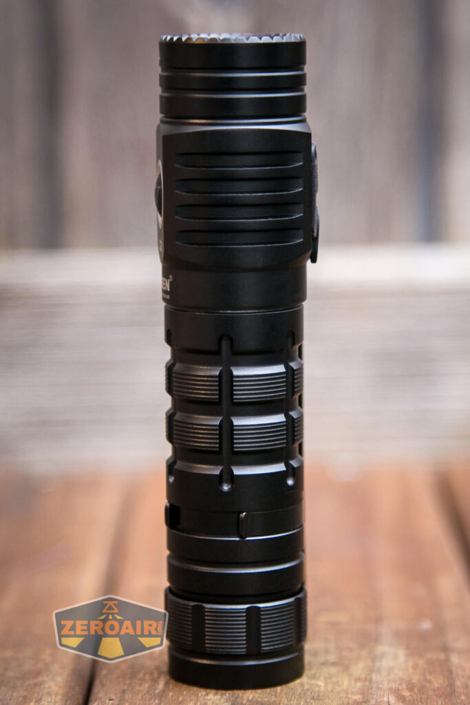 tailstanding showing all sides