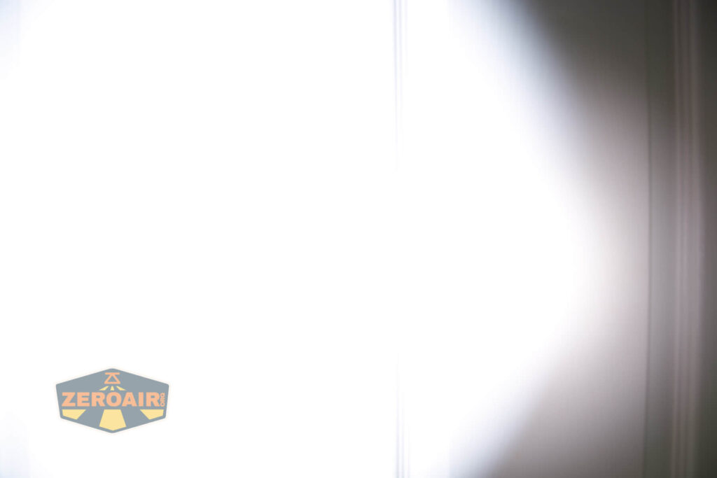 beamshots on door vs nichia 219b