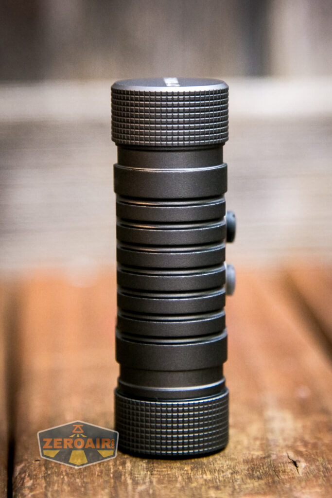 feature photos on tailcap showing all sides