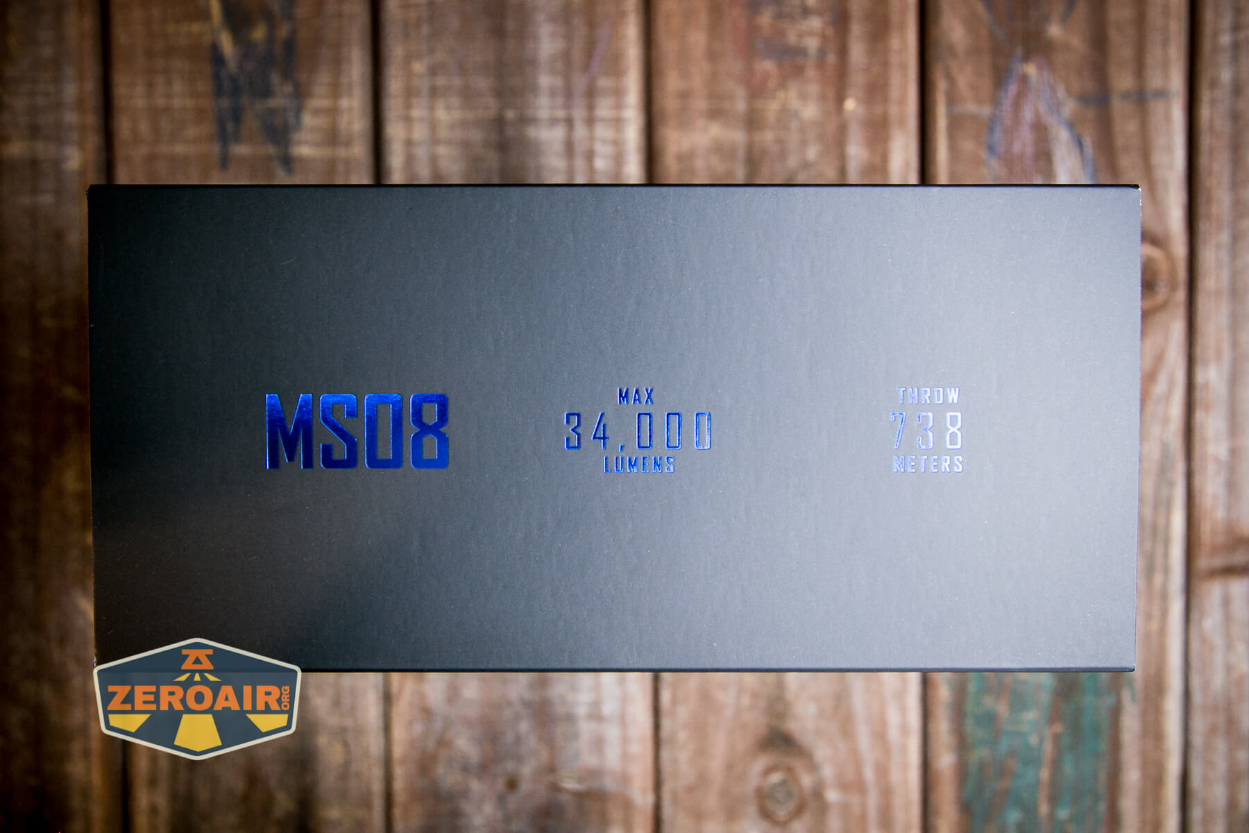 Imalent MS08 flashlight box
