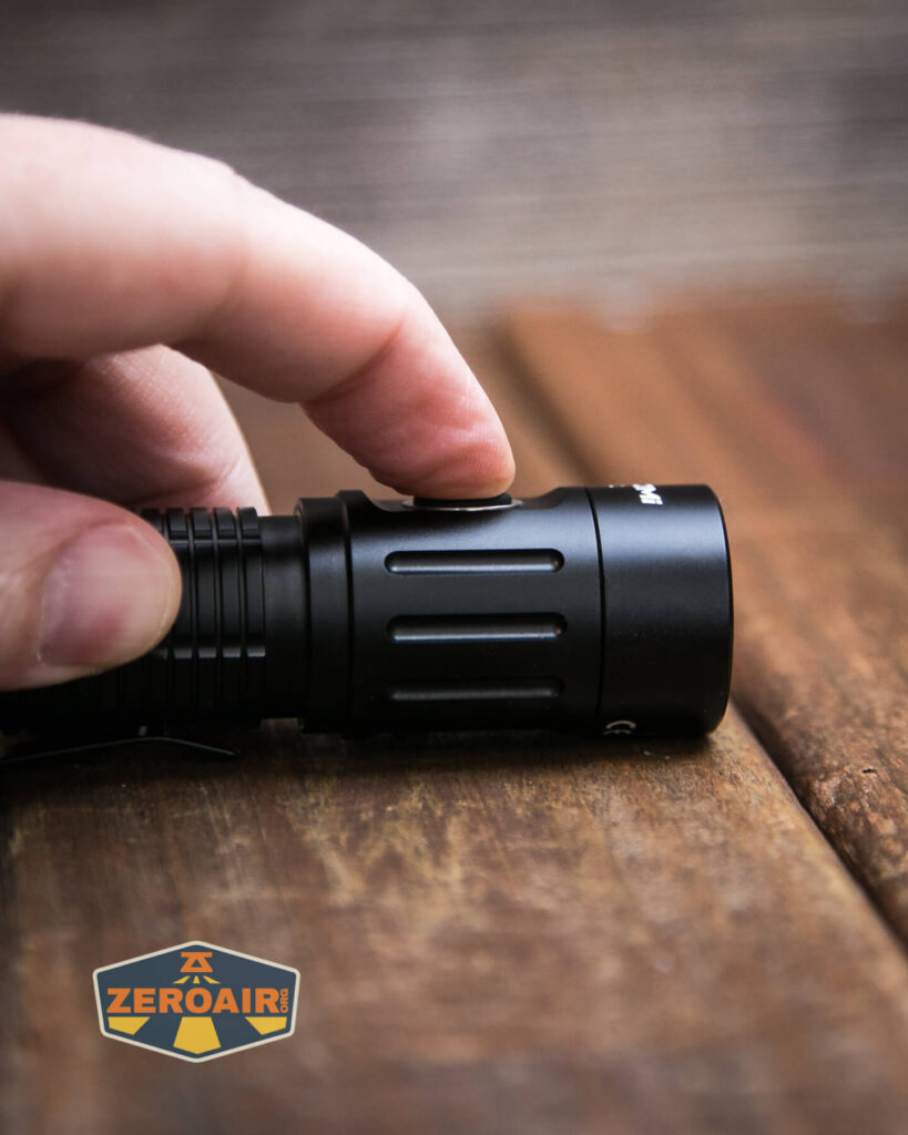 Mijomi J81 flashlight e-switch actuation