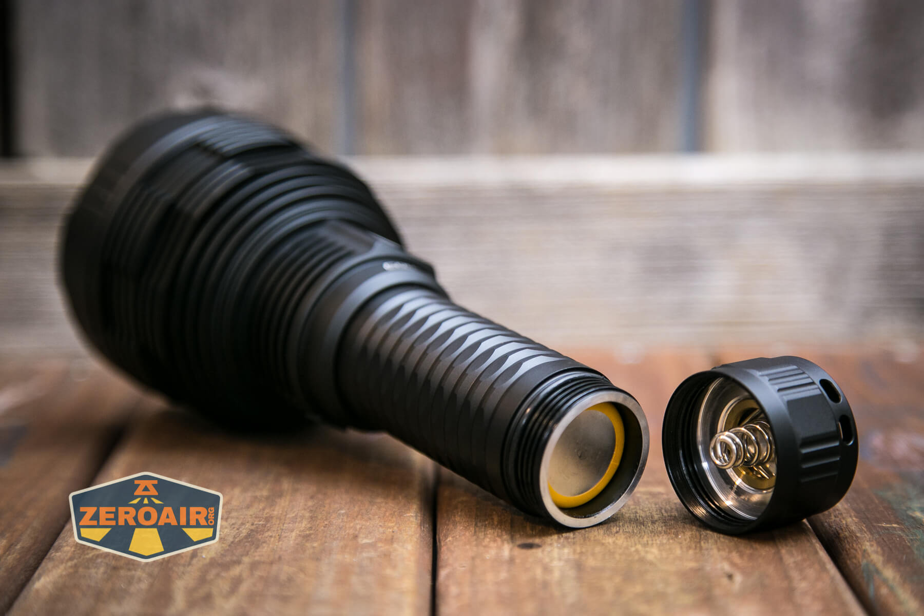 Convoy L8 flashlight included 26800 cell installed