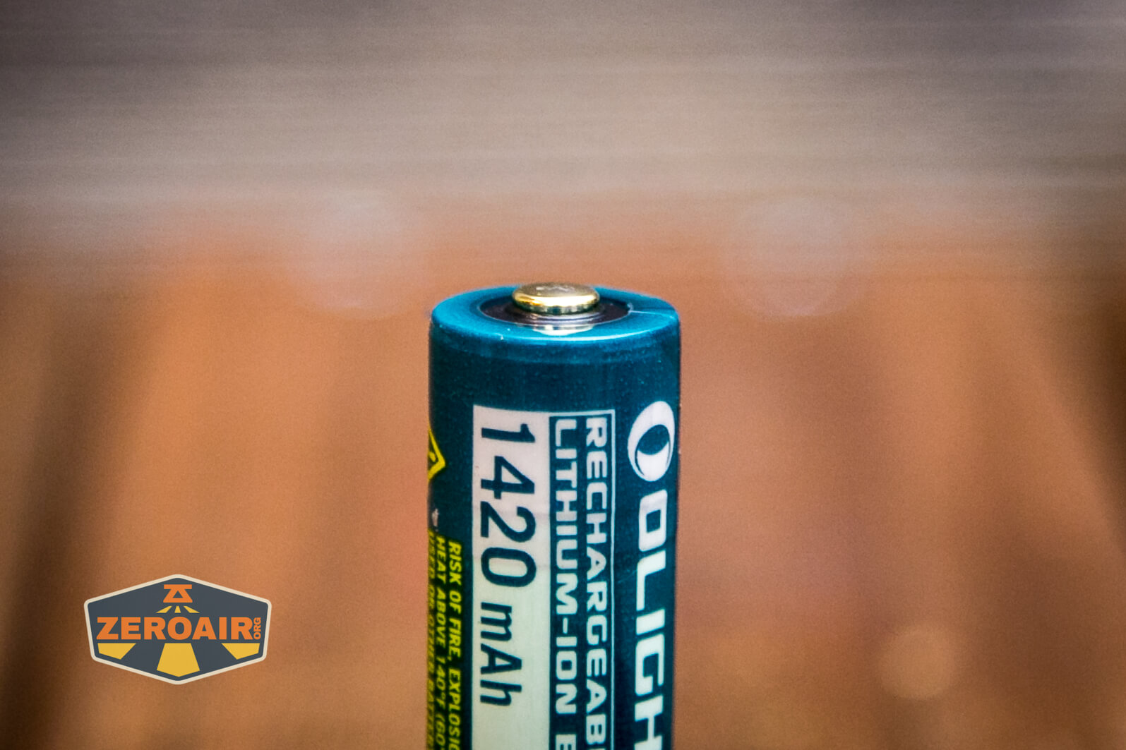 Olight i5R EOS Plum flashlight "14500" cell