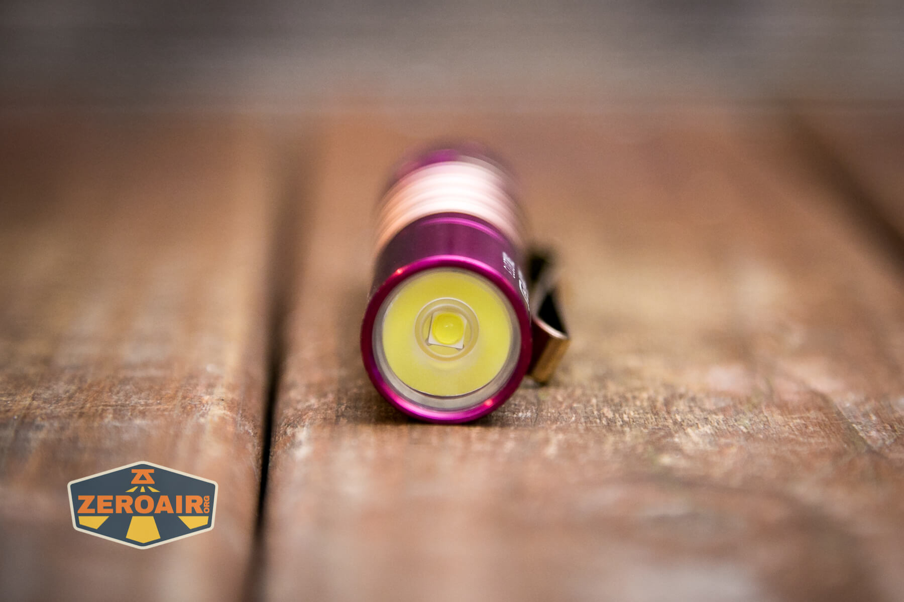 Olight I5R Eos Plum