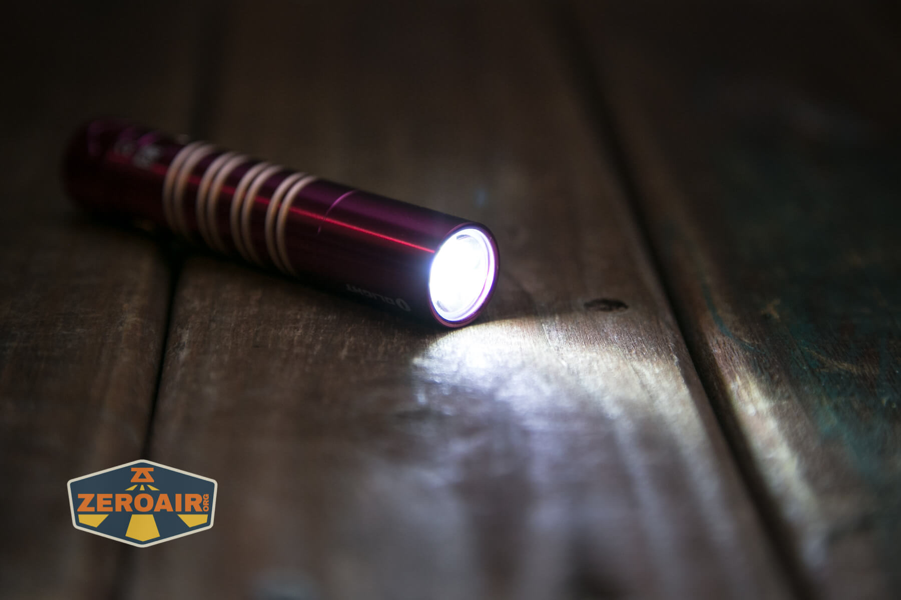 Olight I5R Eos Plum