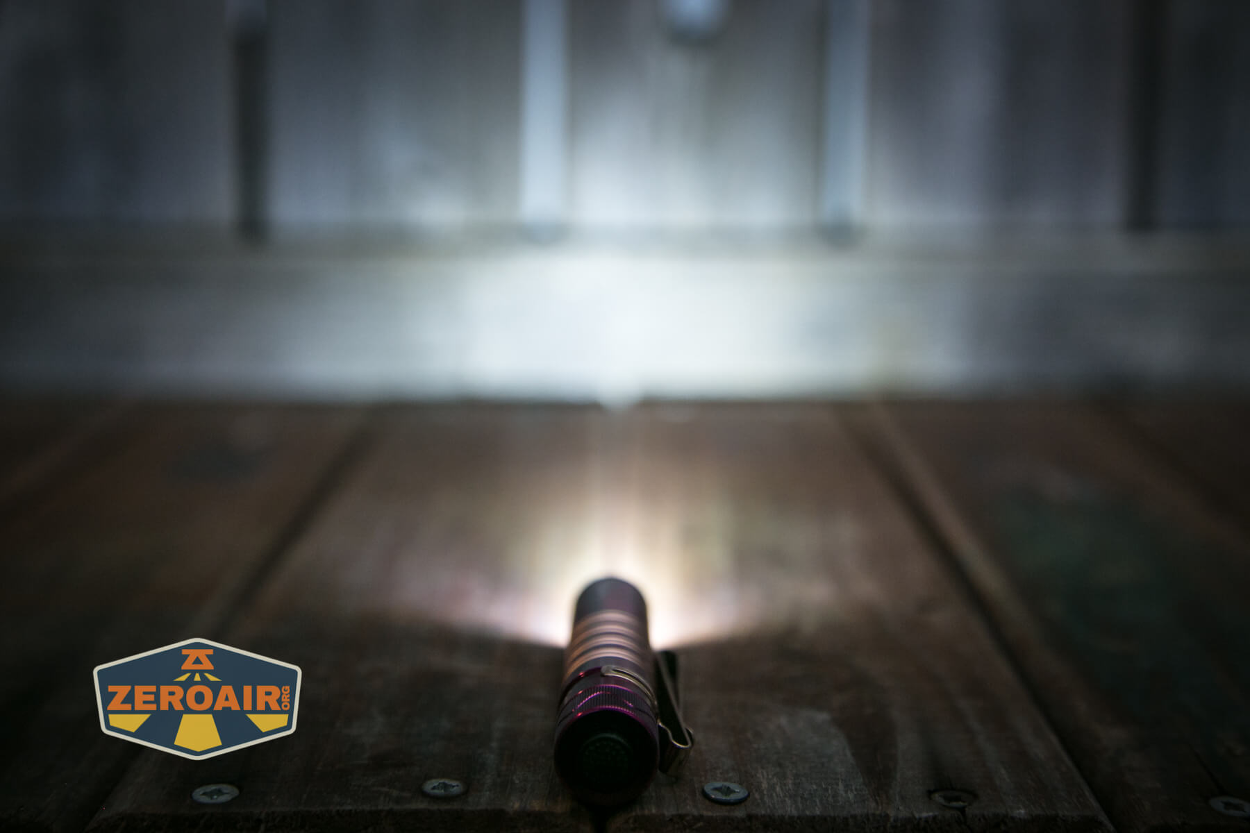 Olight I5R Eos Plum