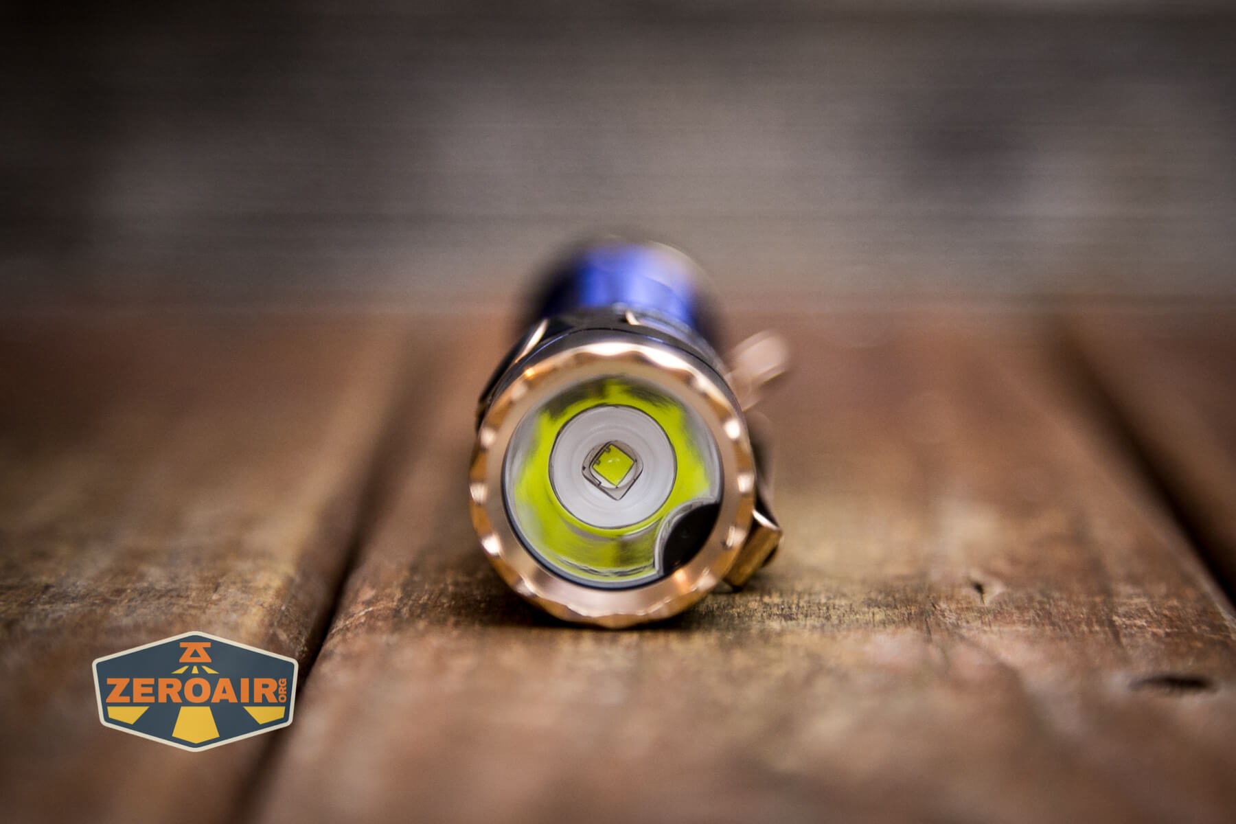 Olight Warrior Mini 2 Regal Blues emitter