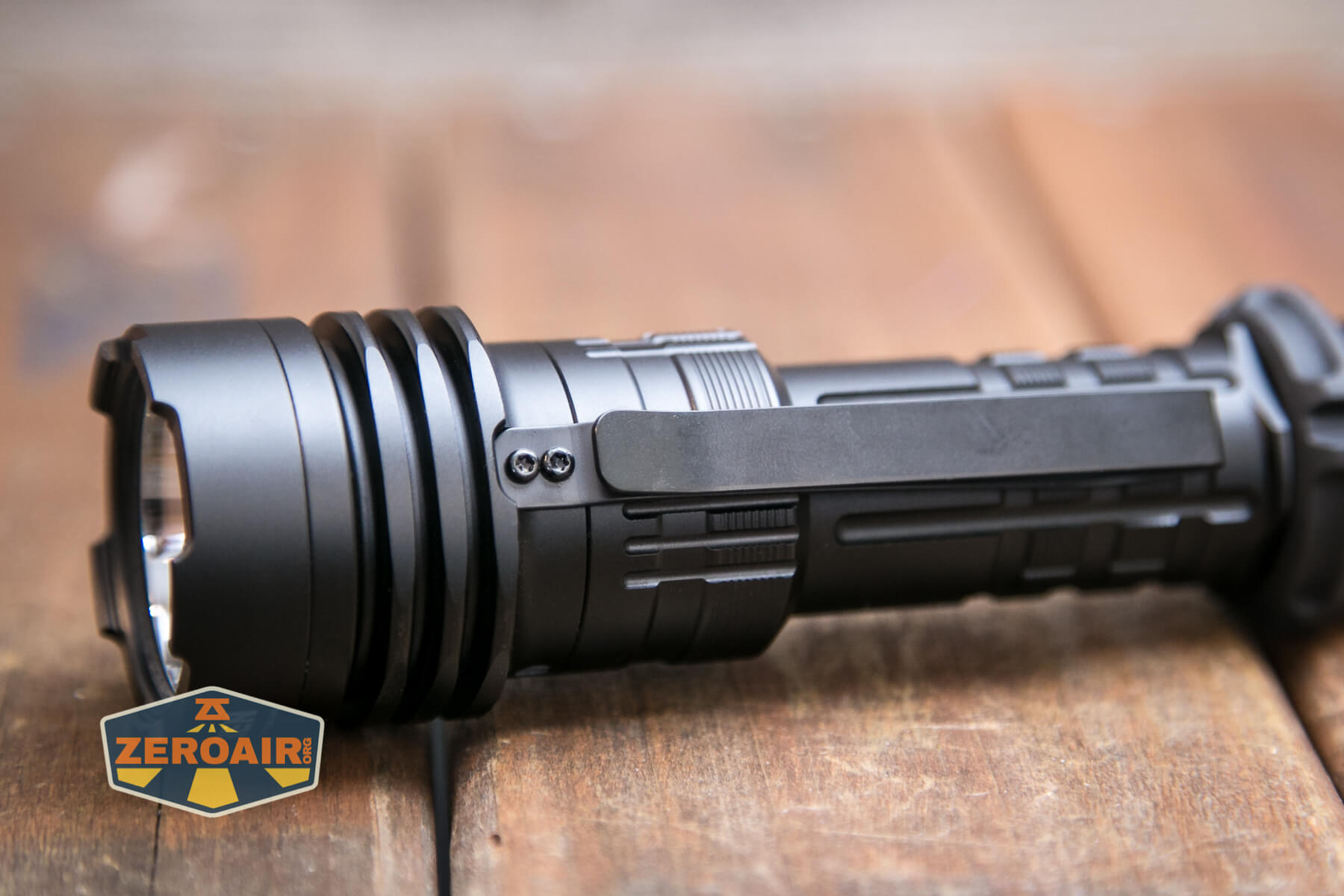 Wuben T1 Tactical flashlight pocket clip