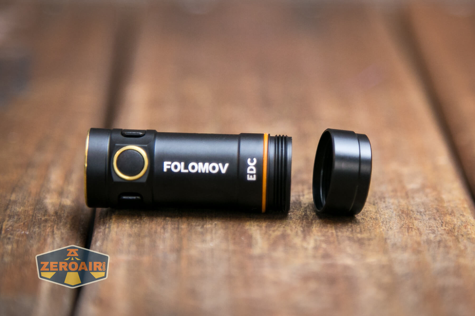 Folomov New C2 EDC Flashlight tailcap off showing threads
