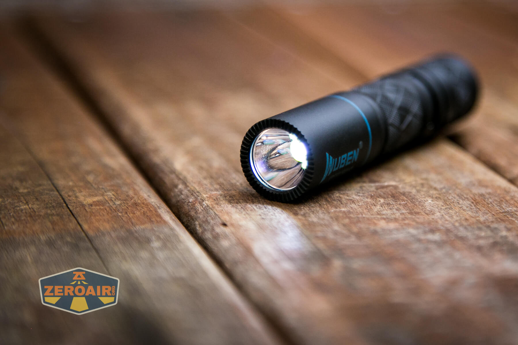 Wuben E18 flashlight on