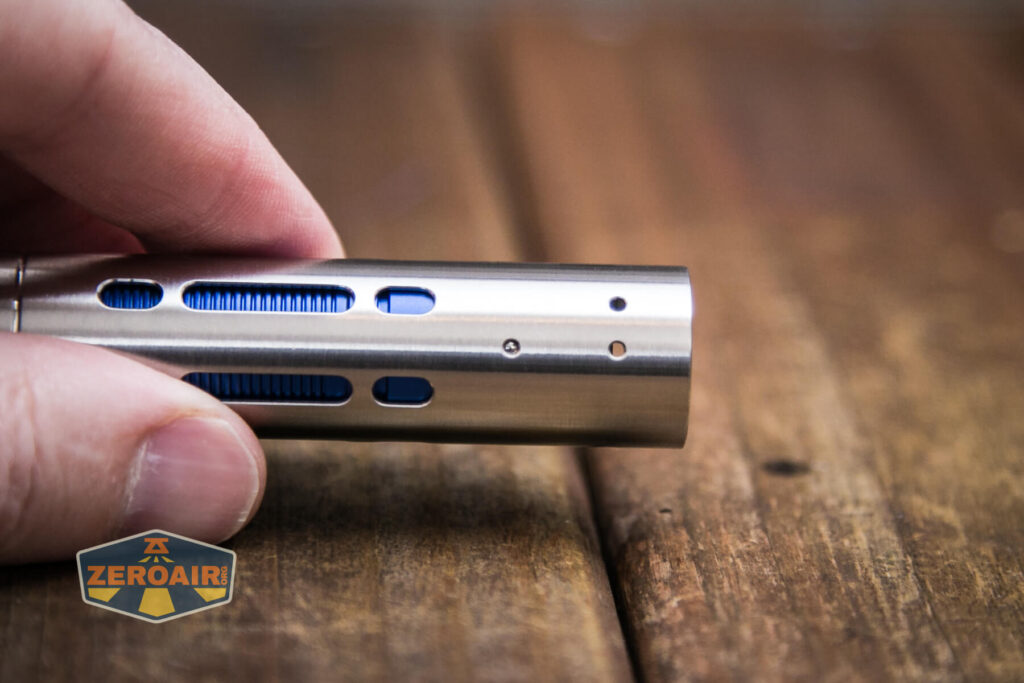 detents on clip rotation part