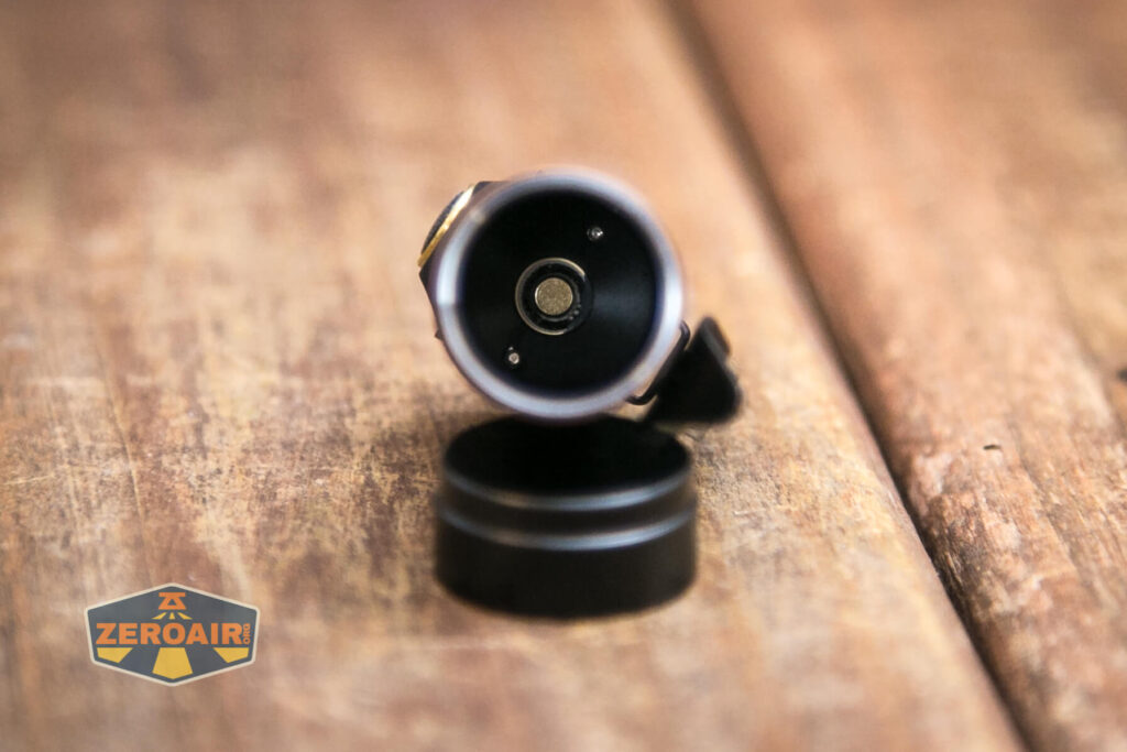 Folomov New C2 EDC Flashlight head contact