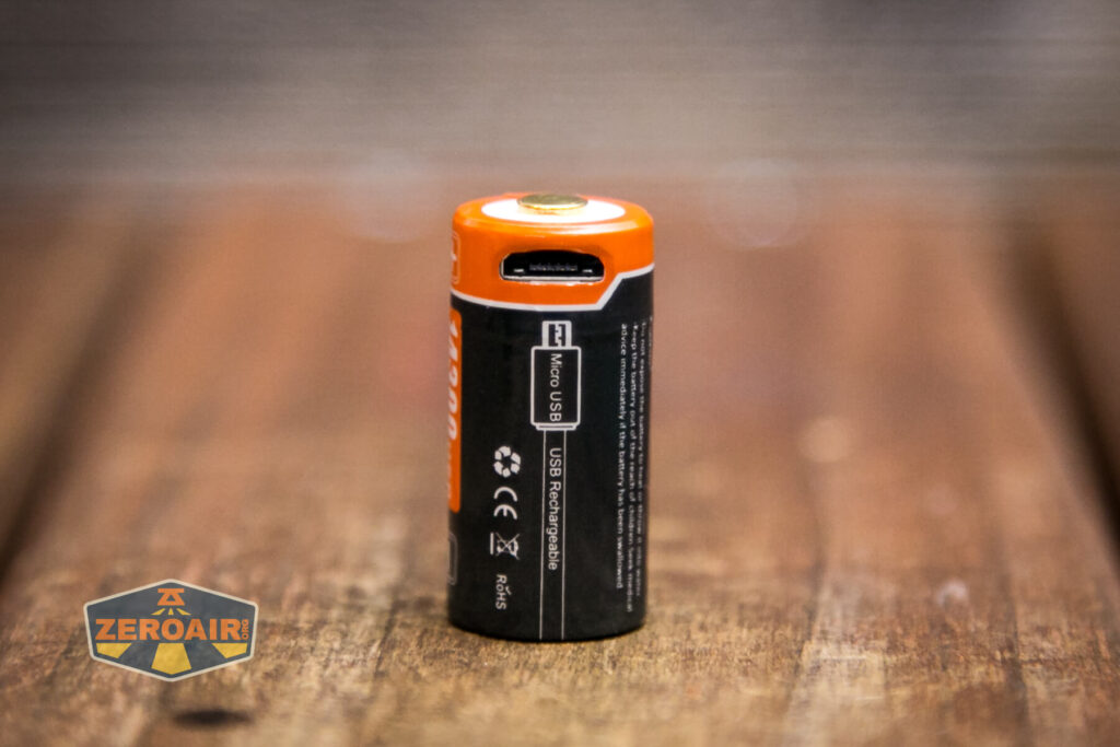 Folomov New C2 EDC Flashlight charging port