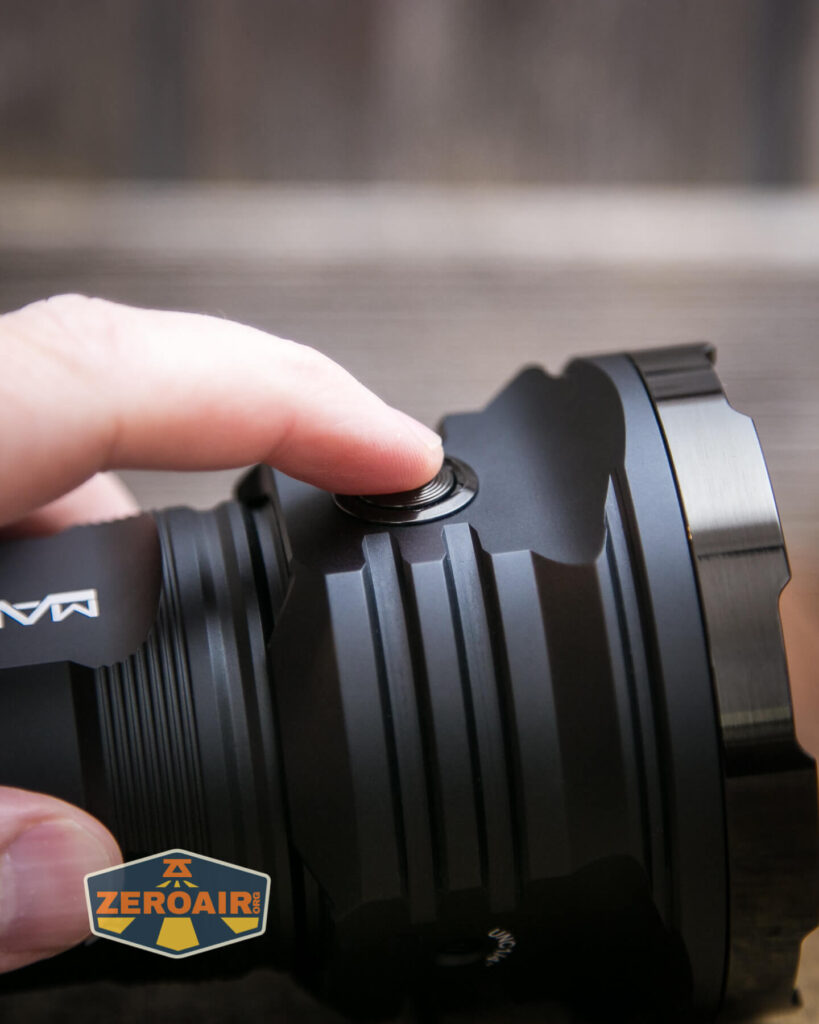 Manker MK38 Satellite flashlight e-switch actuation