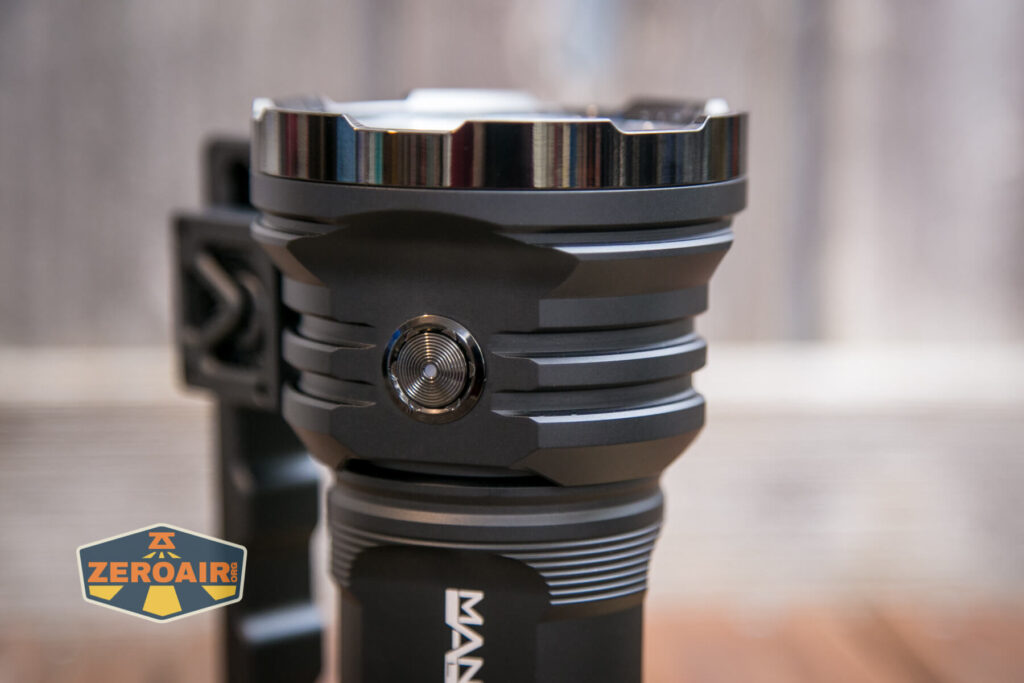 Manker MK38 Satellite flashlight cooling fin area