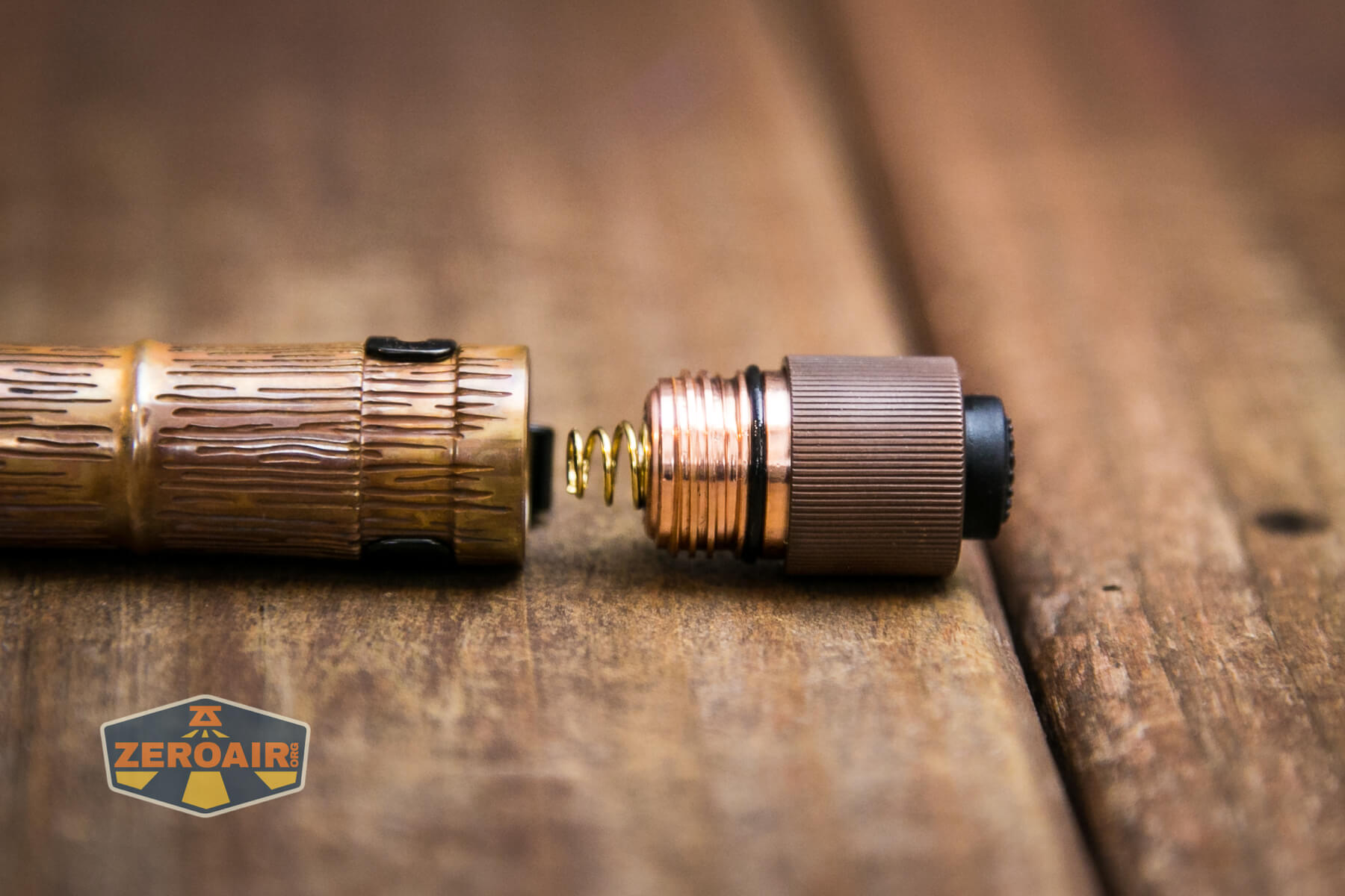 Olight i3T Plus Ancient Bamboo Flashlight Review - ZeroAir Reviews