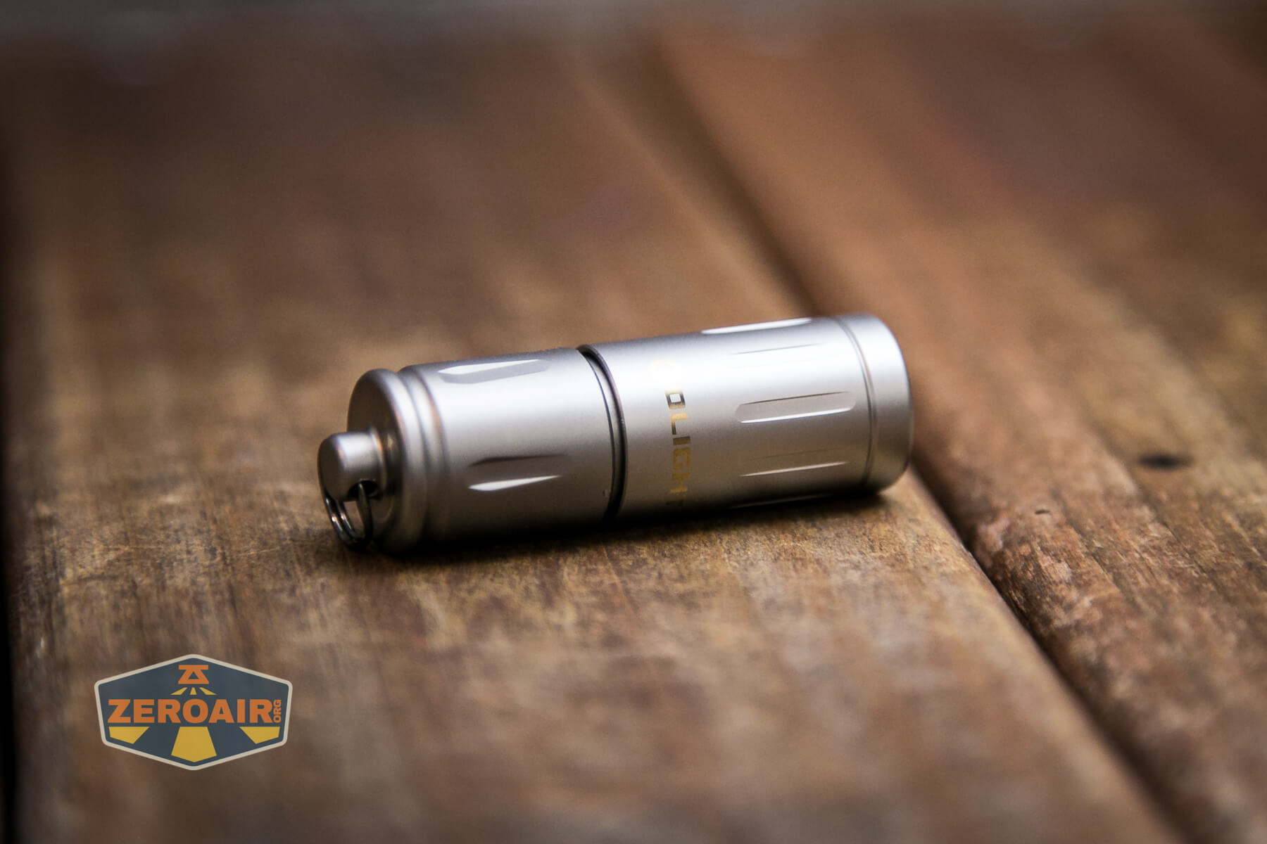 zeroair-reviews-olight-ixv-ti-keychain-01.jpg