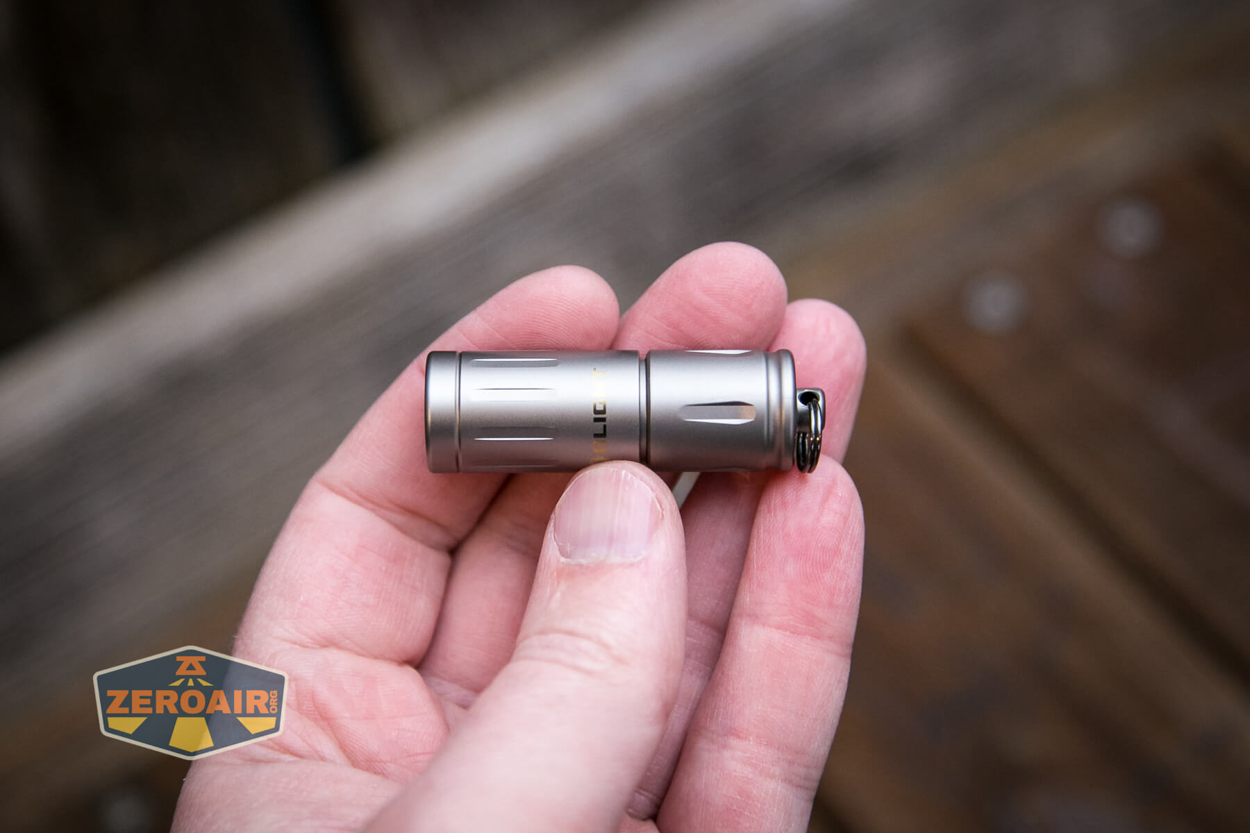 Olight iXV Ti Keychain Flashlight Review - ZeroAir Reviews