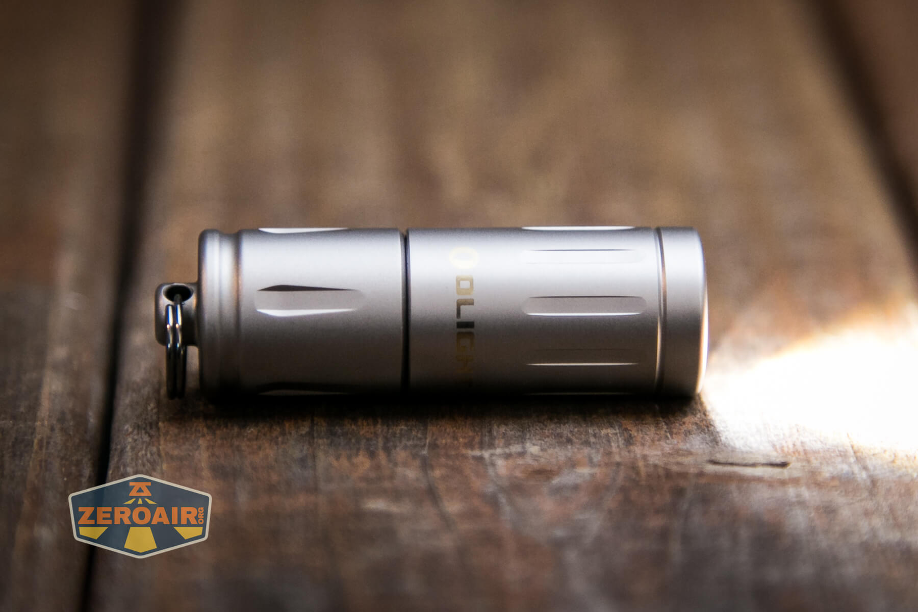 zeroair-reviews-olight-ixv-ti-