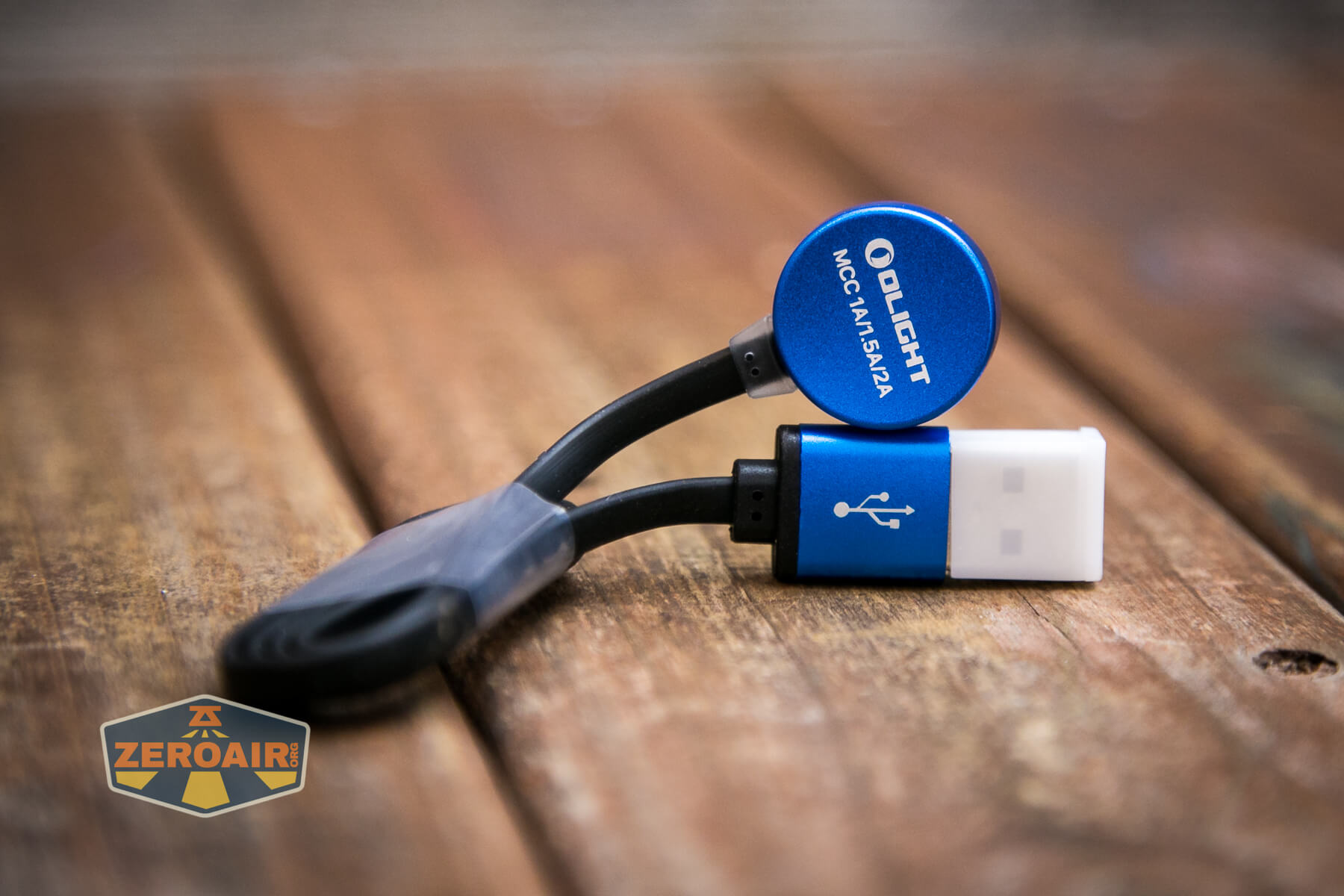 Olight warrior 3S flashlight mcc charger