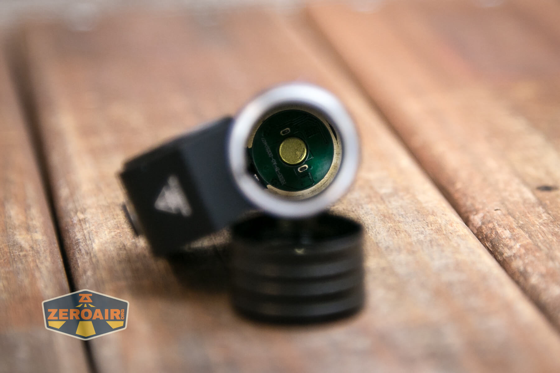 Sofirn HS20 headlamp positive contact