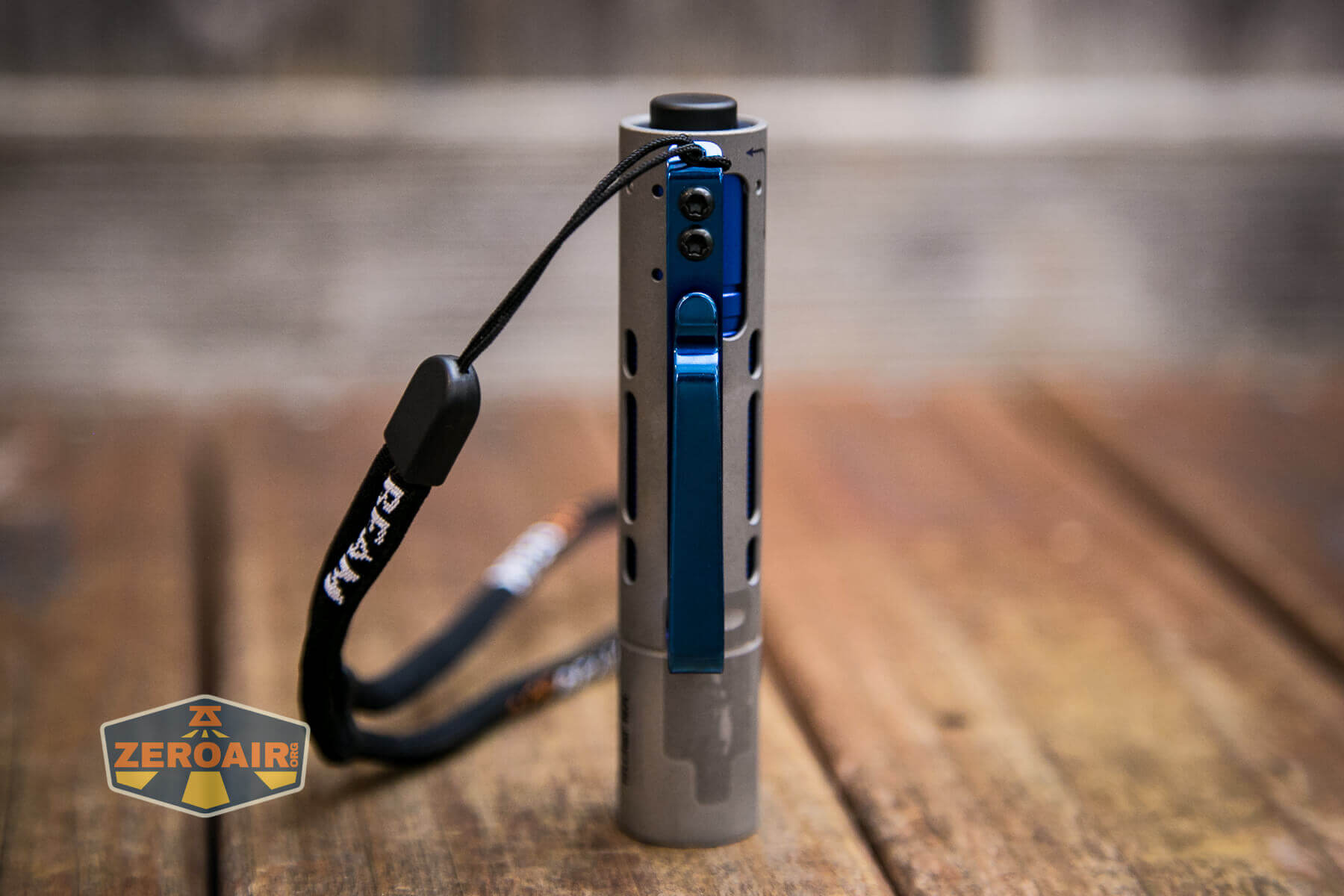 Acebeam Rider RX Titanium flashlight lanyard installed