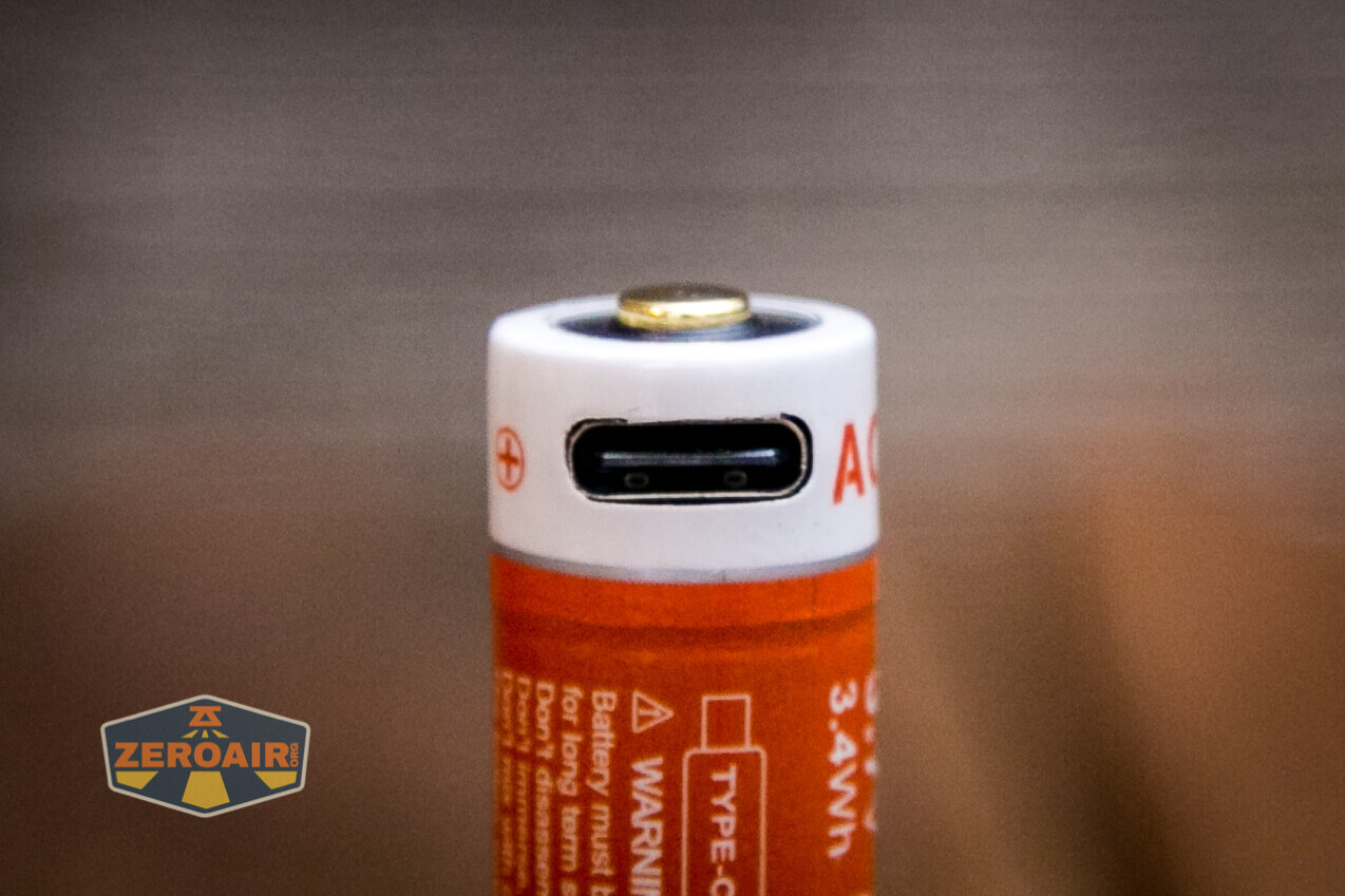 Acebeam Rider RX Titanium flashlight included 14500 charging port