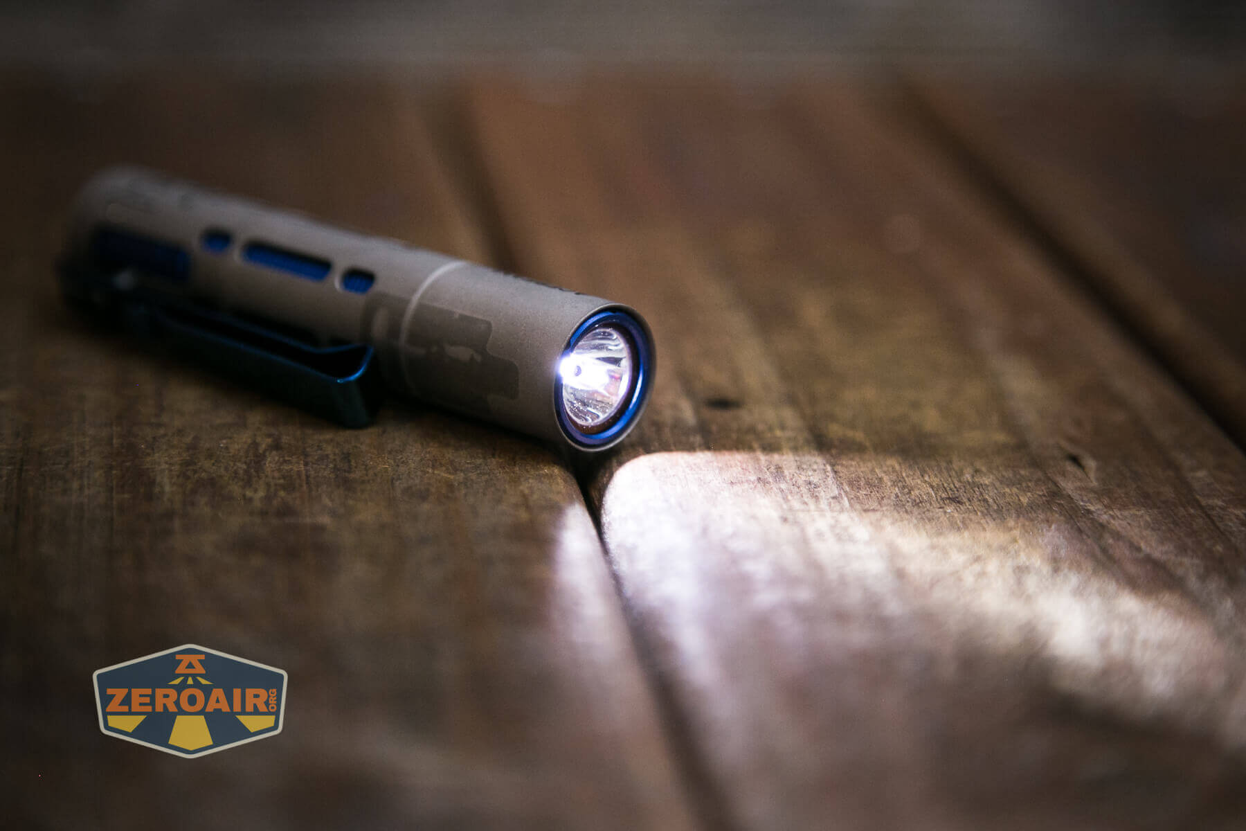 Acebeam Rider RX Titanium flashlight reflector