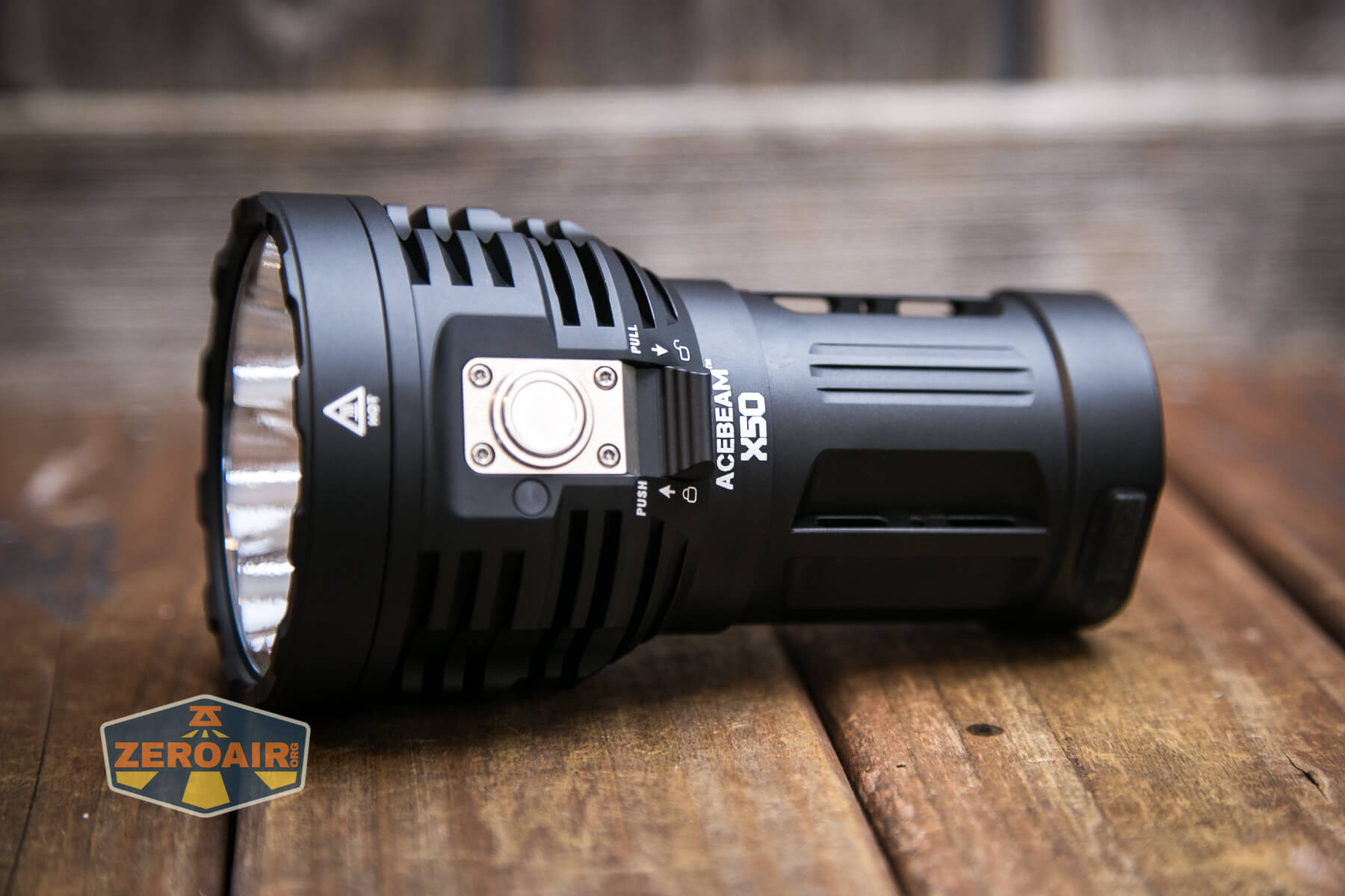 zeroair-reviews-acebeam-x50-cri-01.jpg