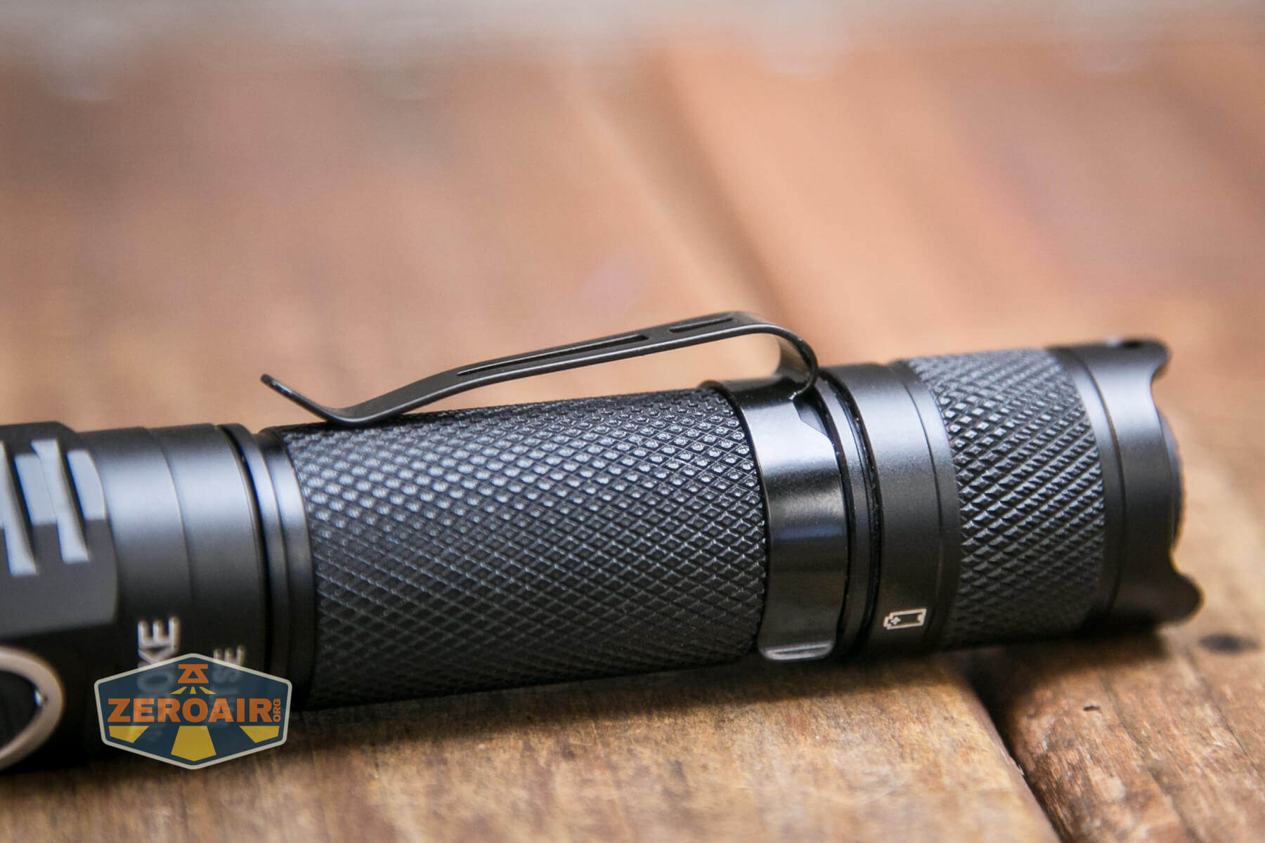Csteboke SC31T SE flashlight pocket clip