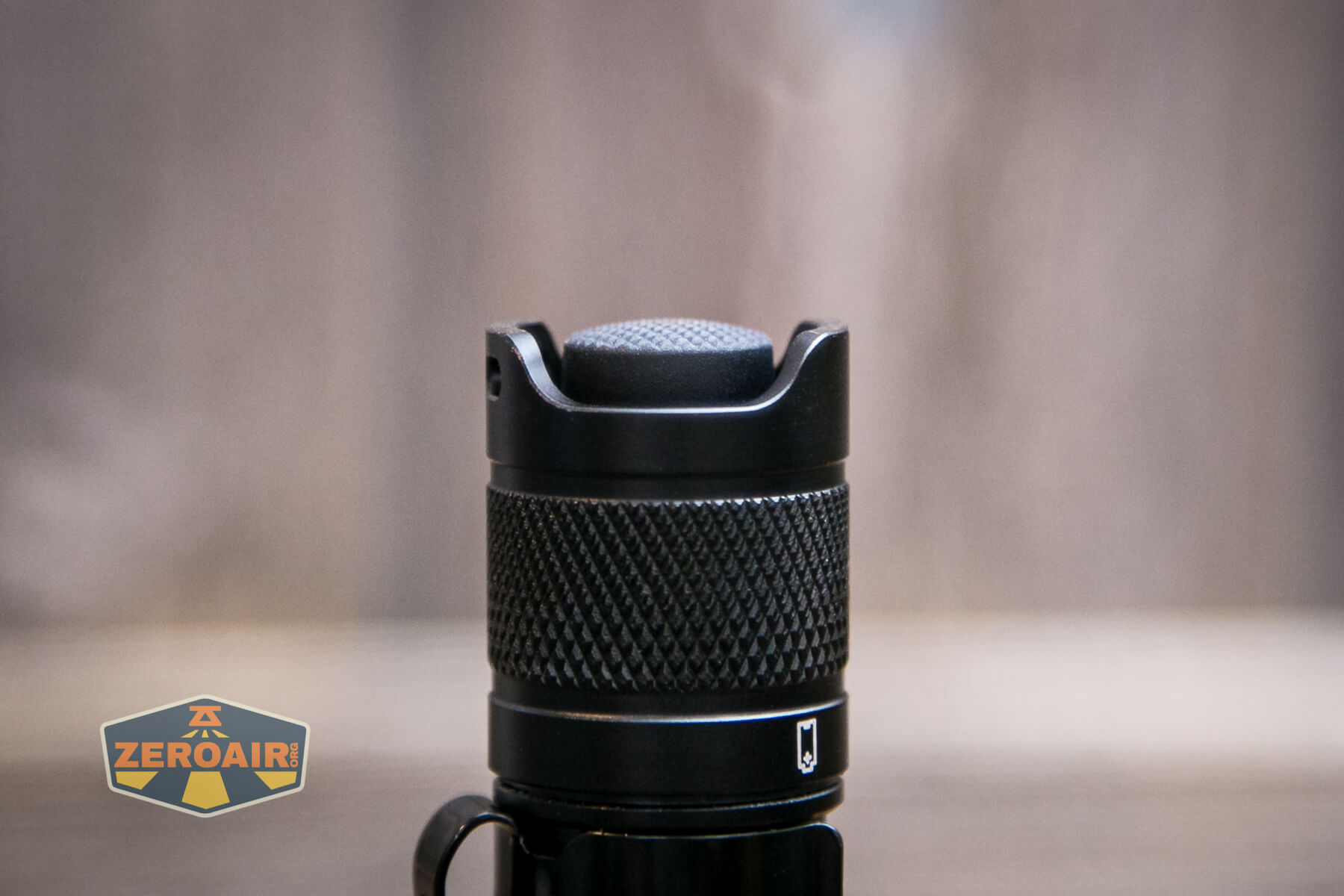 Csteboke SC31T SE flashlight tail switch profile