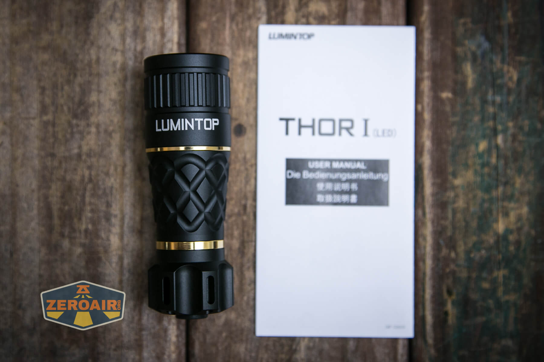 Lumintop Thor1 LED flashlight what's included