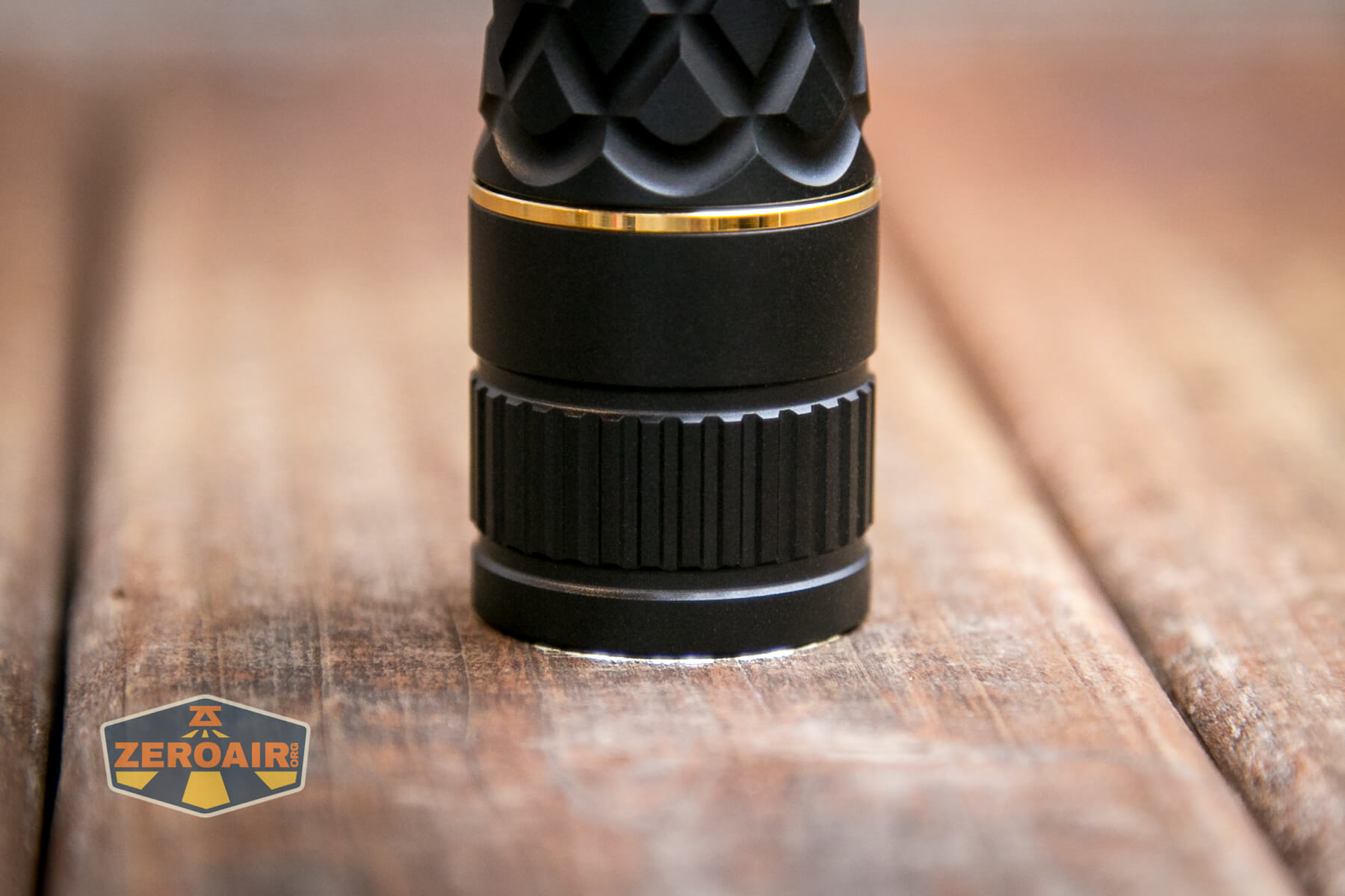 Lumintop Thor1 LED flashlight flush reflector
