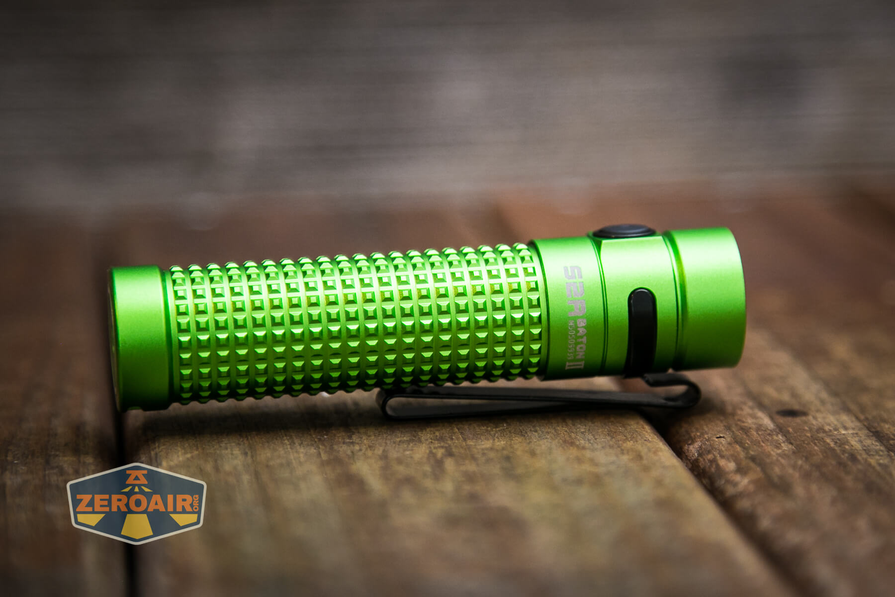 zeroair-reviews-olight-s2r-baton-ii-lime-green-01.jpg