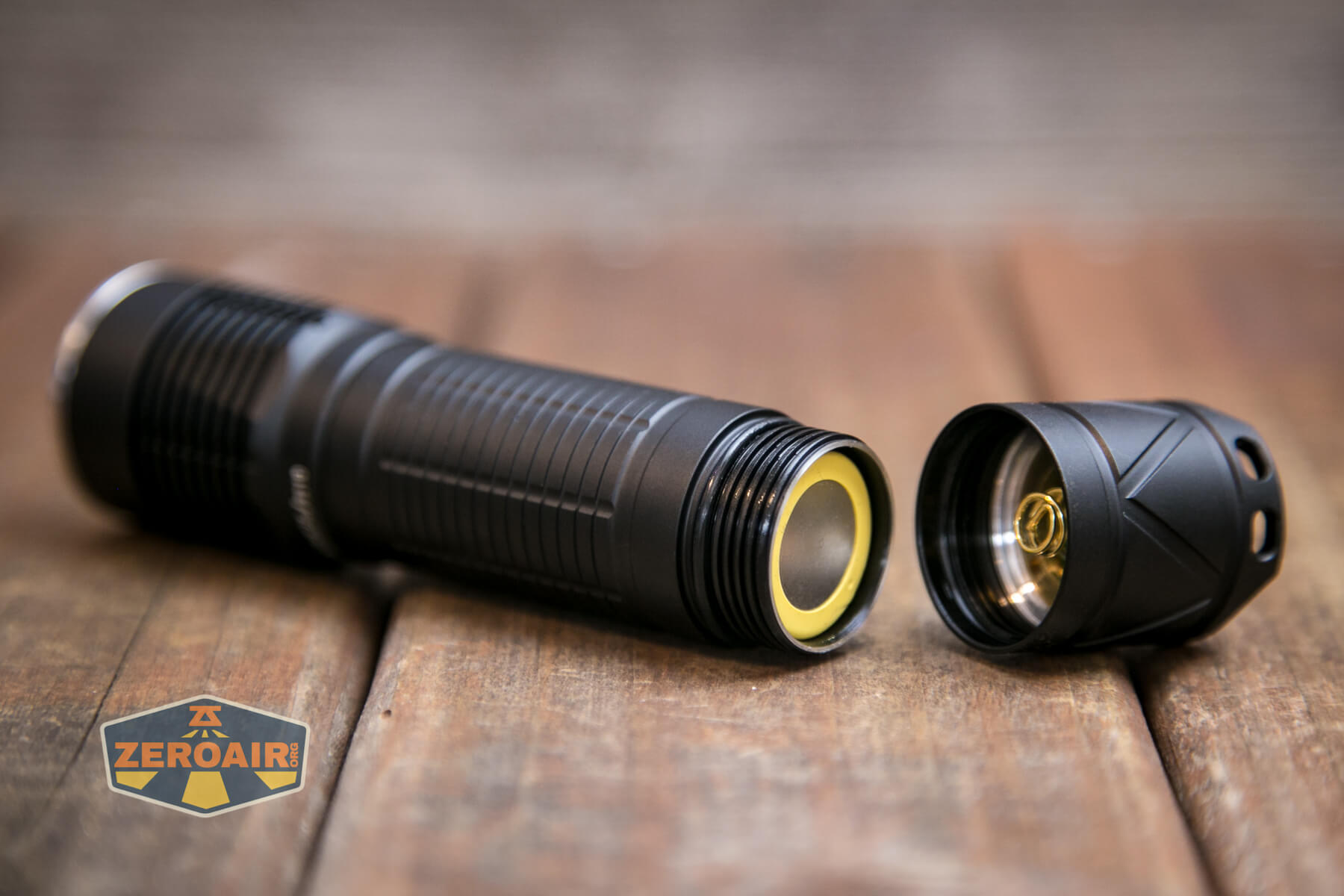 Convoy S21D Nichia 519a Flashlight included 21700 cell