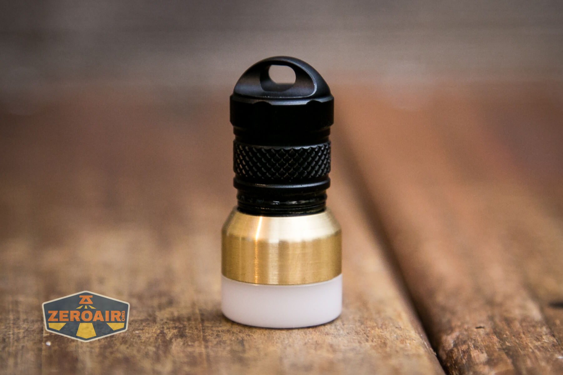 Lumintop Frog Keychain flashlight charging head