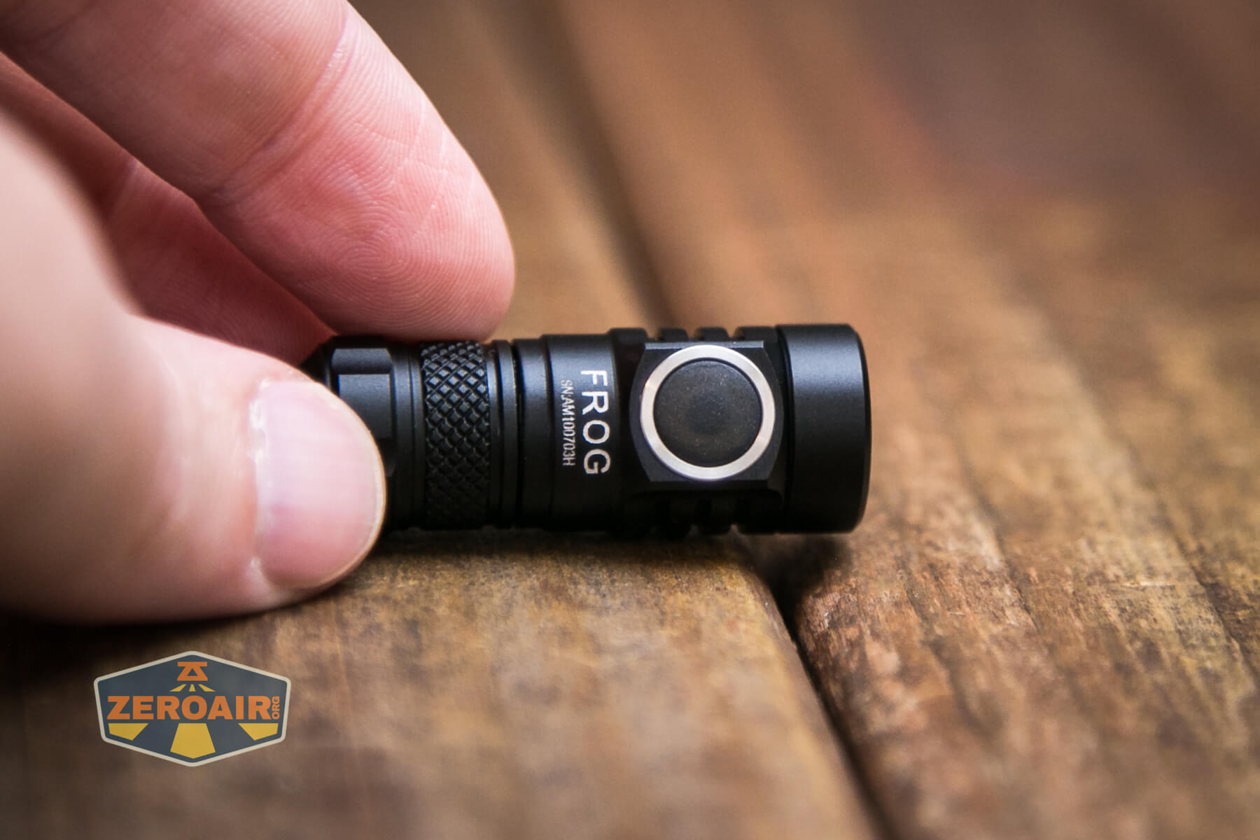 Lumintop Frog Keychain flashlight e-switch