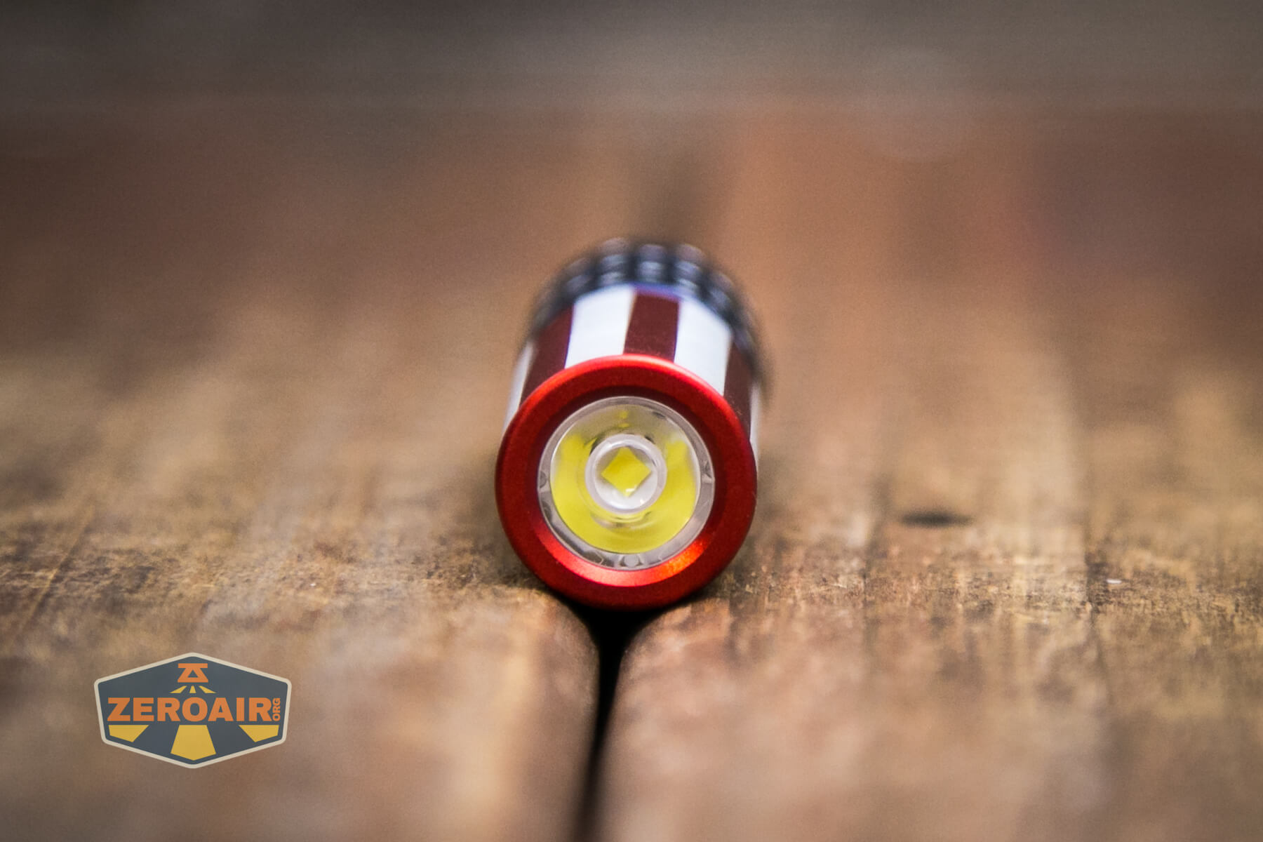 Olight i1R2 Pro Keychain Flashlight CSP LED