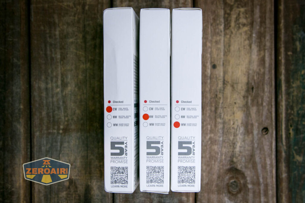 Olight i5T Plus Pebble flashlight box