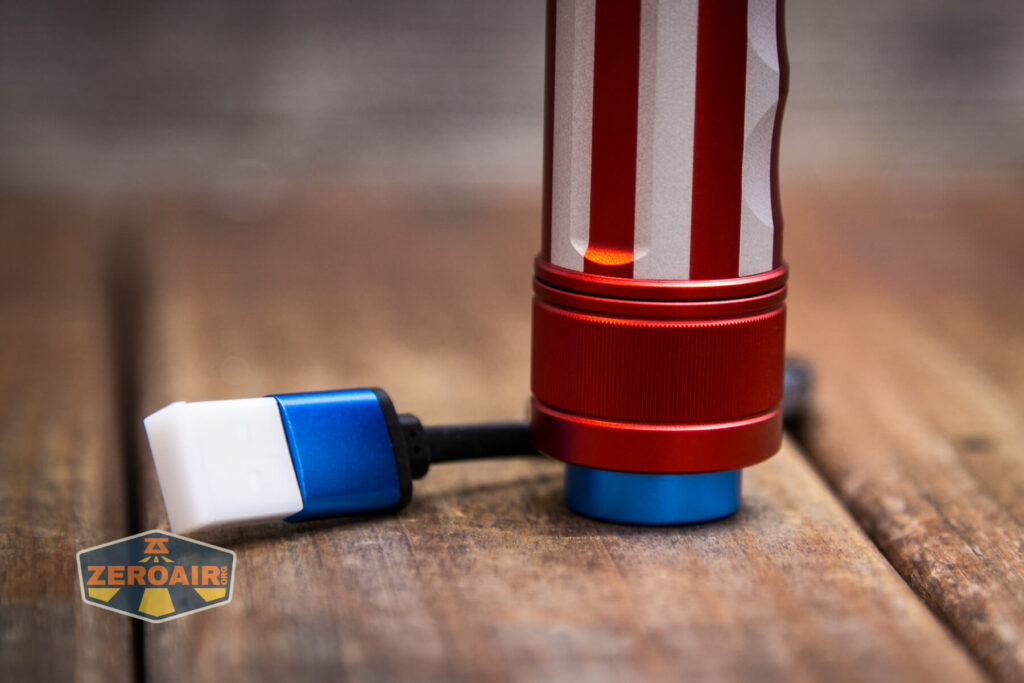 Olight Seeker 3 Pro Flashlight charging base