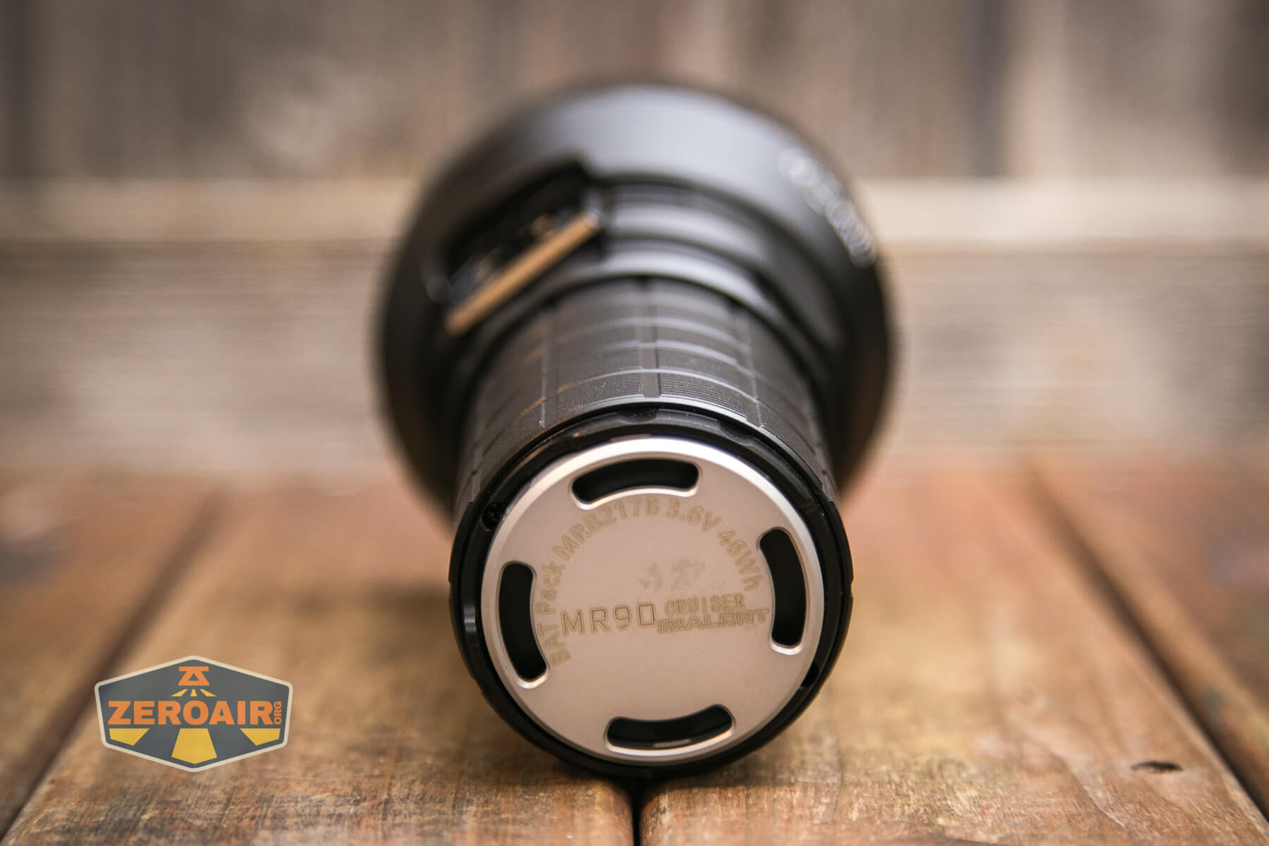 Imalent MR90 flashlight tailcap